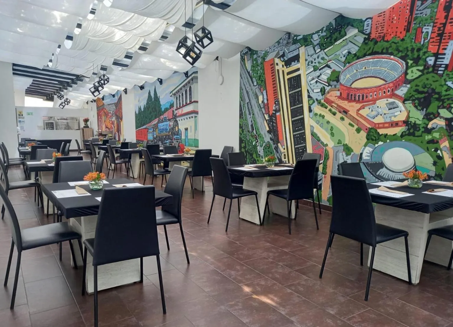 Restaurant/places to eat in Hotel Risot