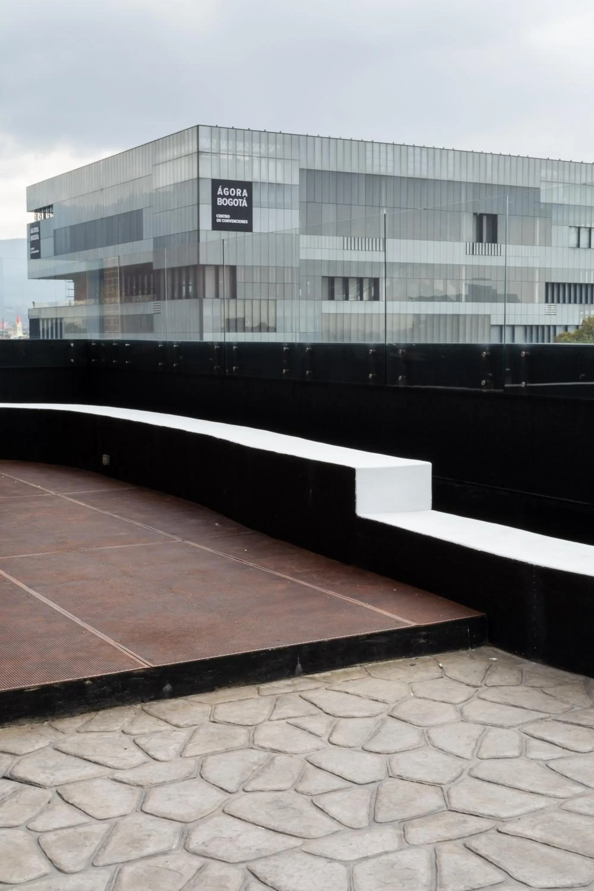 Property building in Hotel Risot