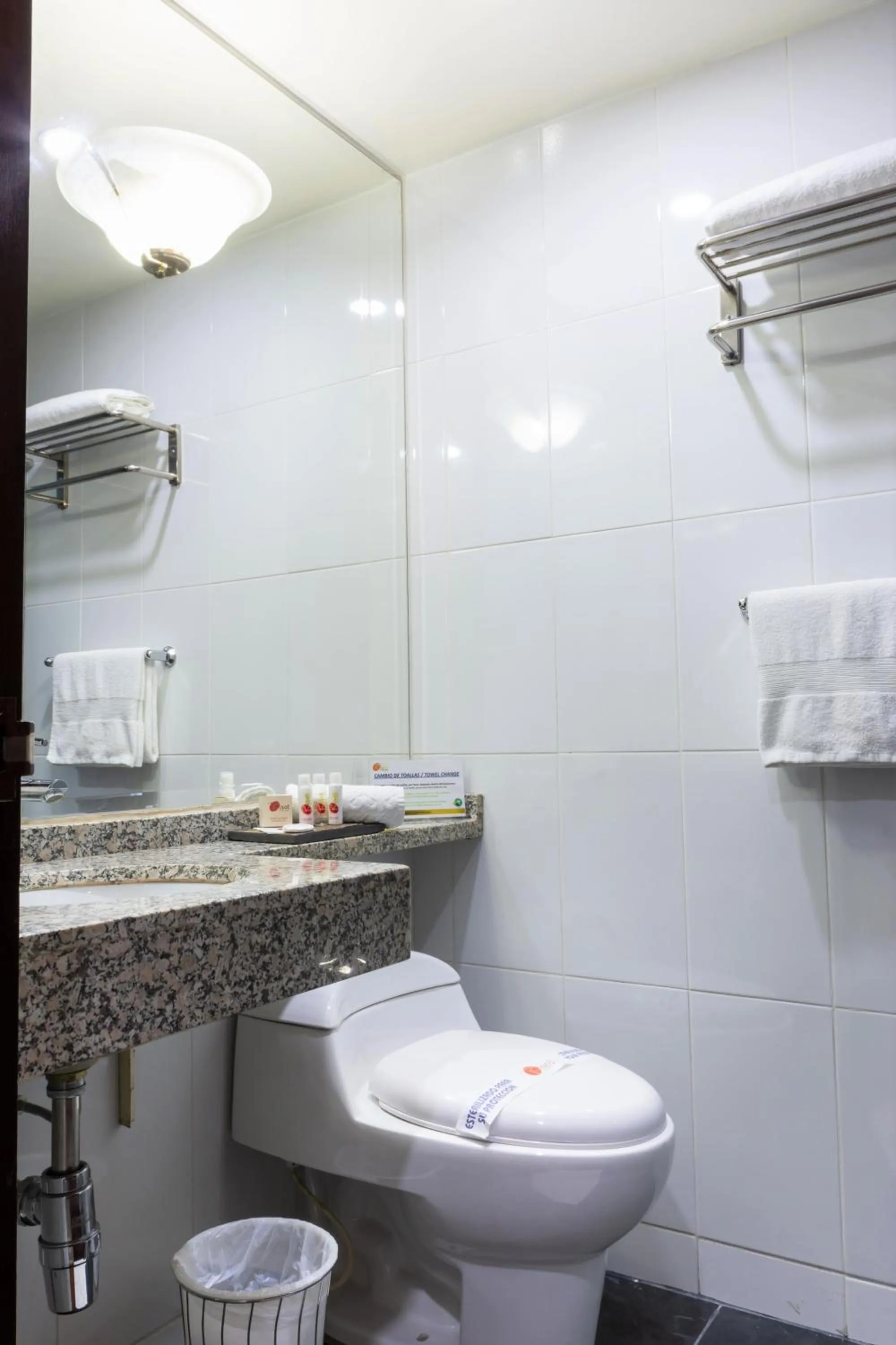 Bathroom in Hotel Risot