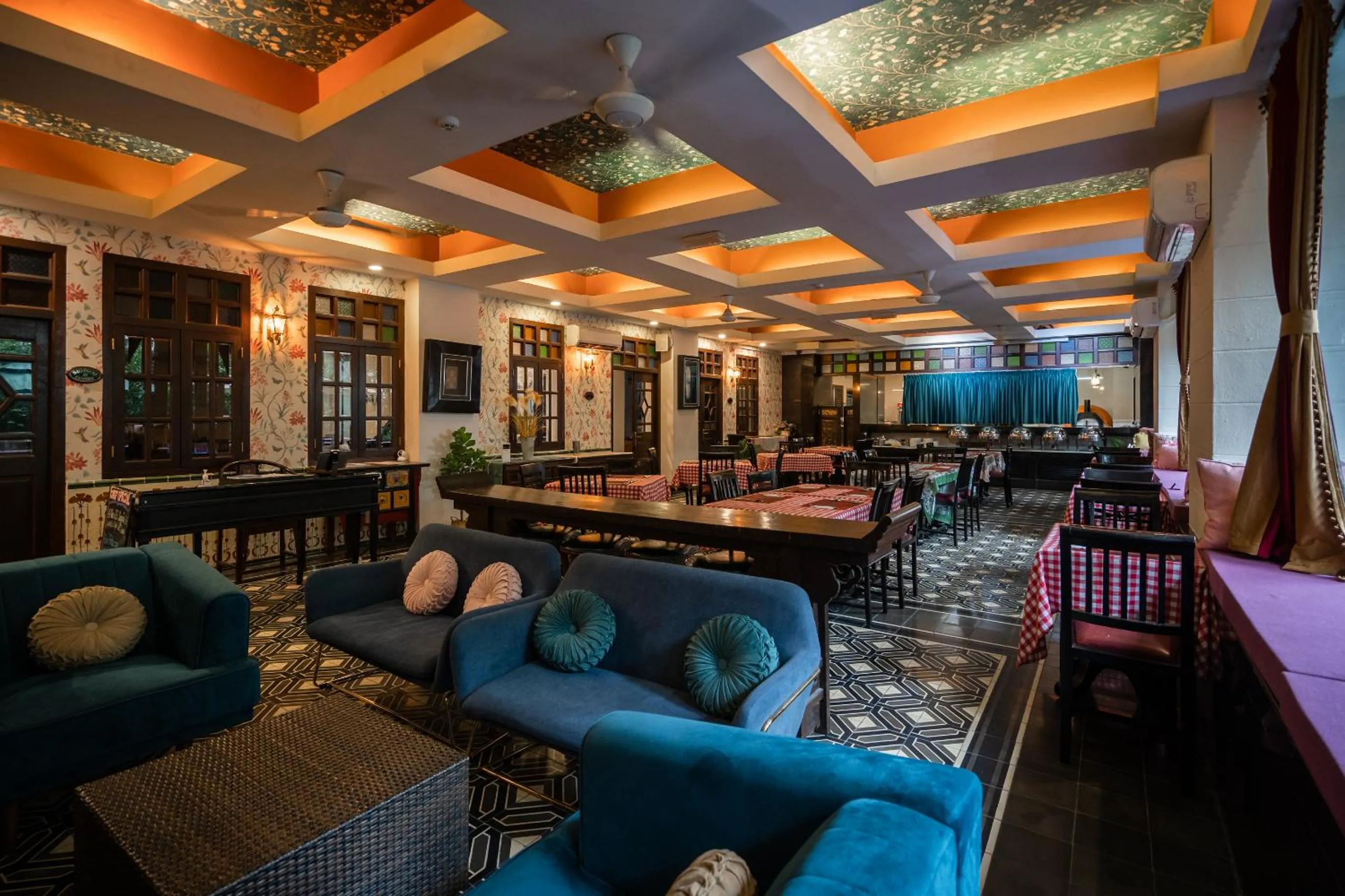 Restaurant/places to eat in Hotel Penaga