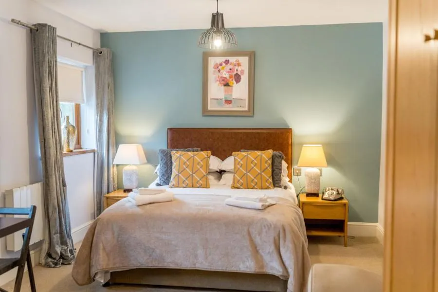 Bedroom, Bed in The Gower Hotel