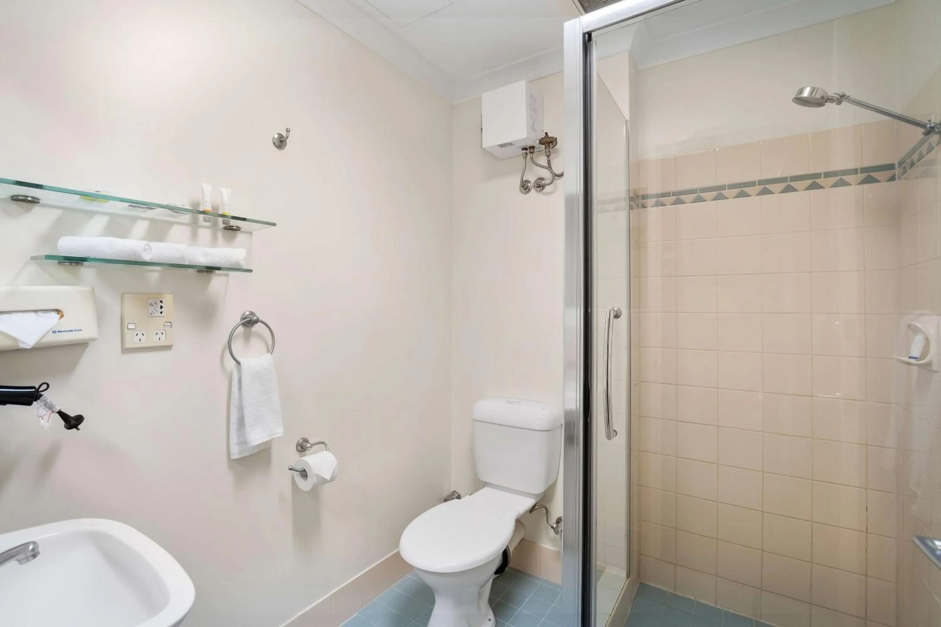 Bathroom in Metro Hotel Perth City