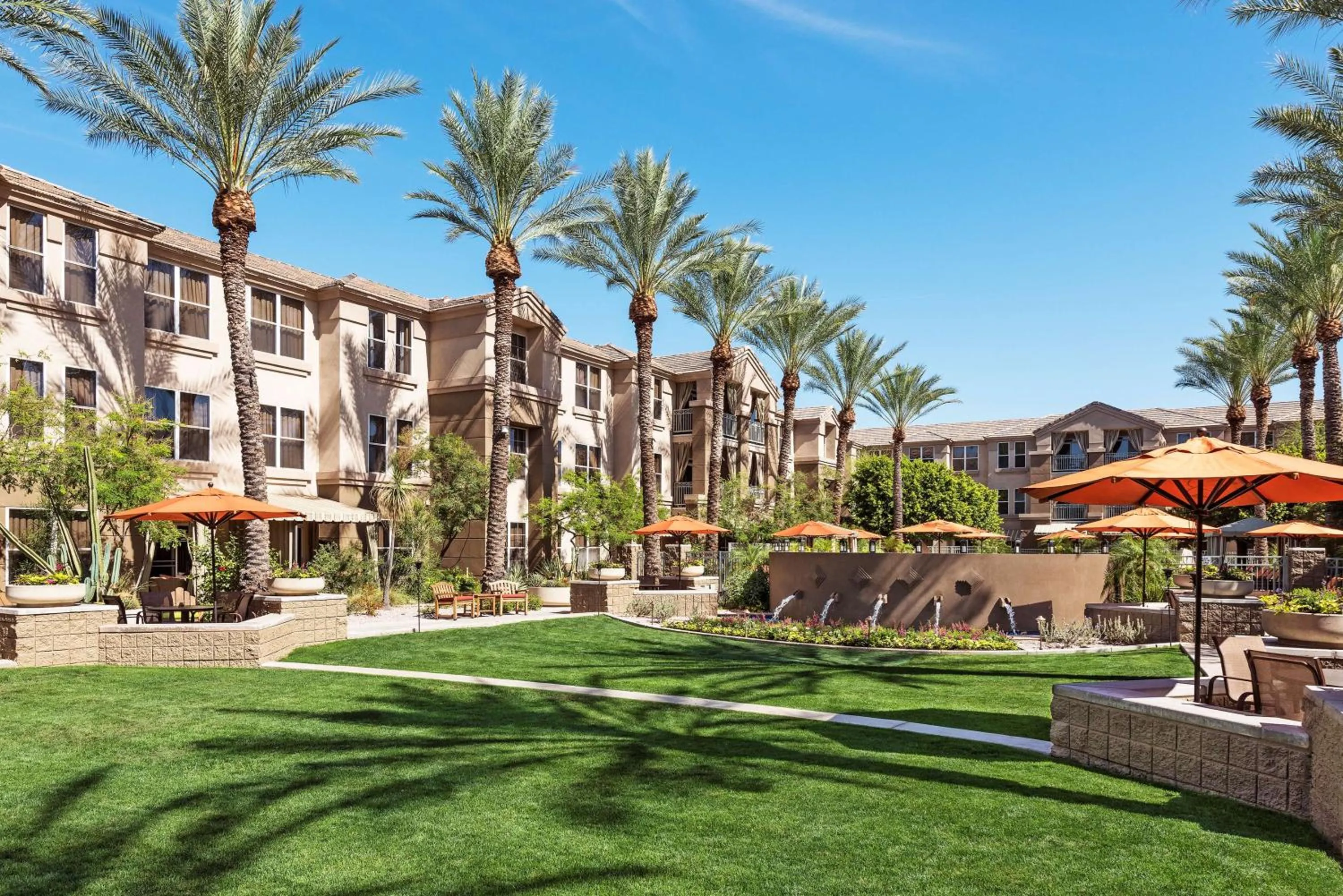 Property building in Sonesta Suites Scottsdale Gainey Ranch