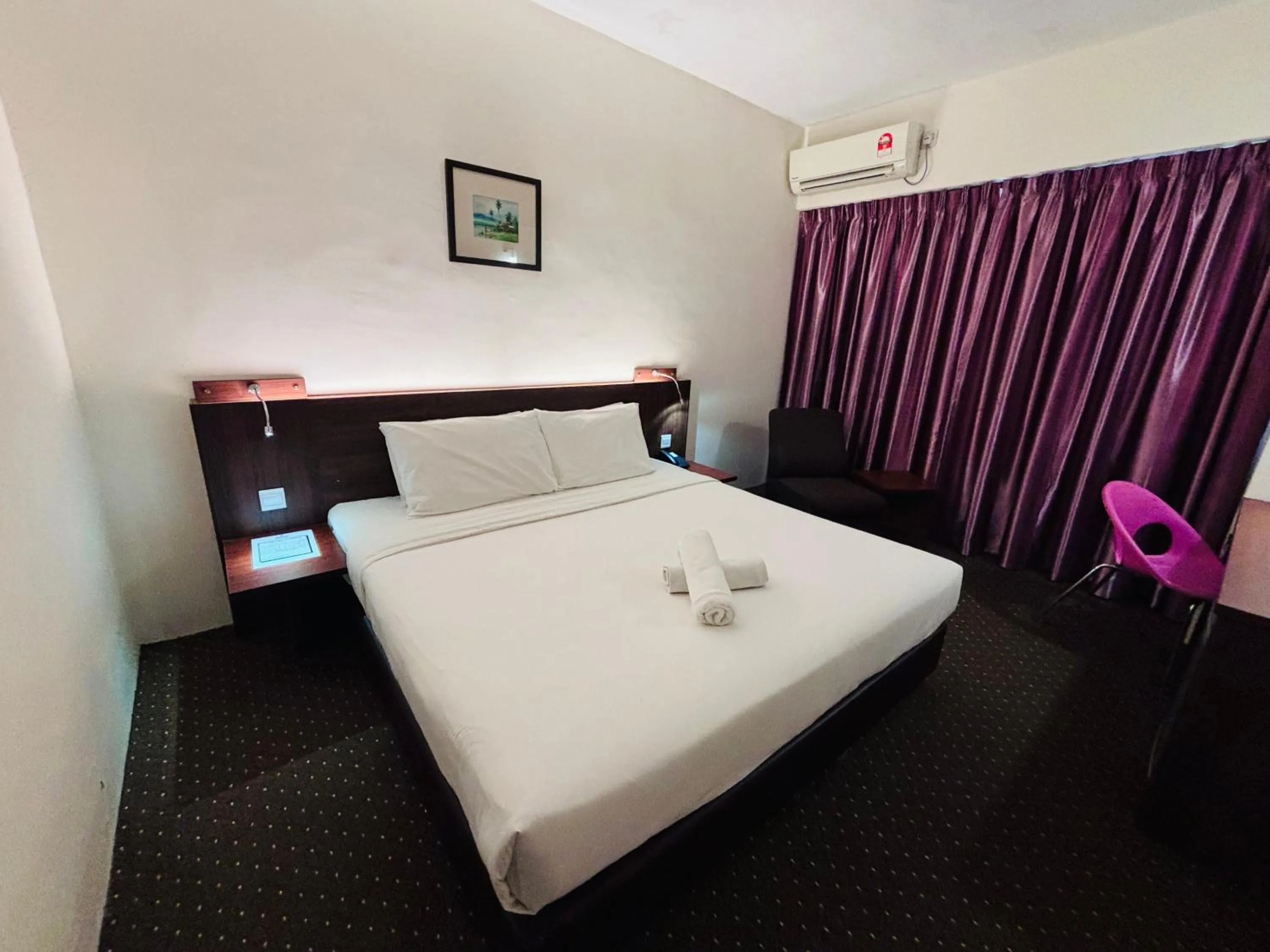 Bed in Hotel Yt Midtown Kuala Terengganu