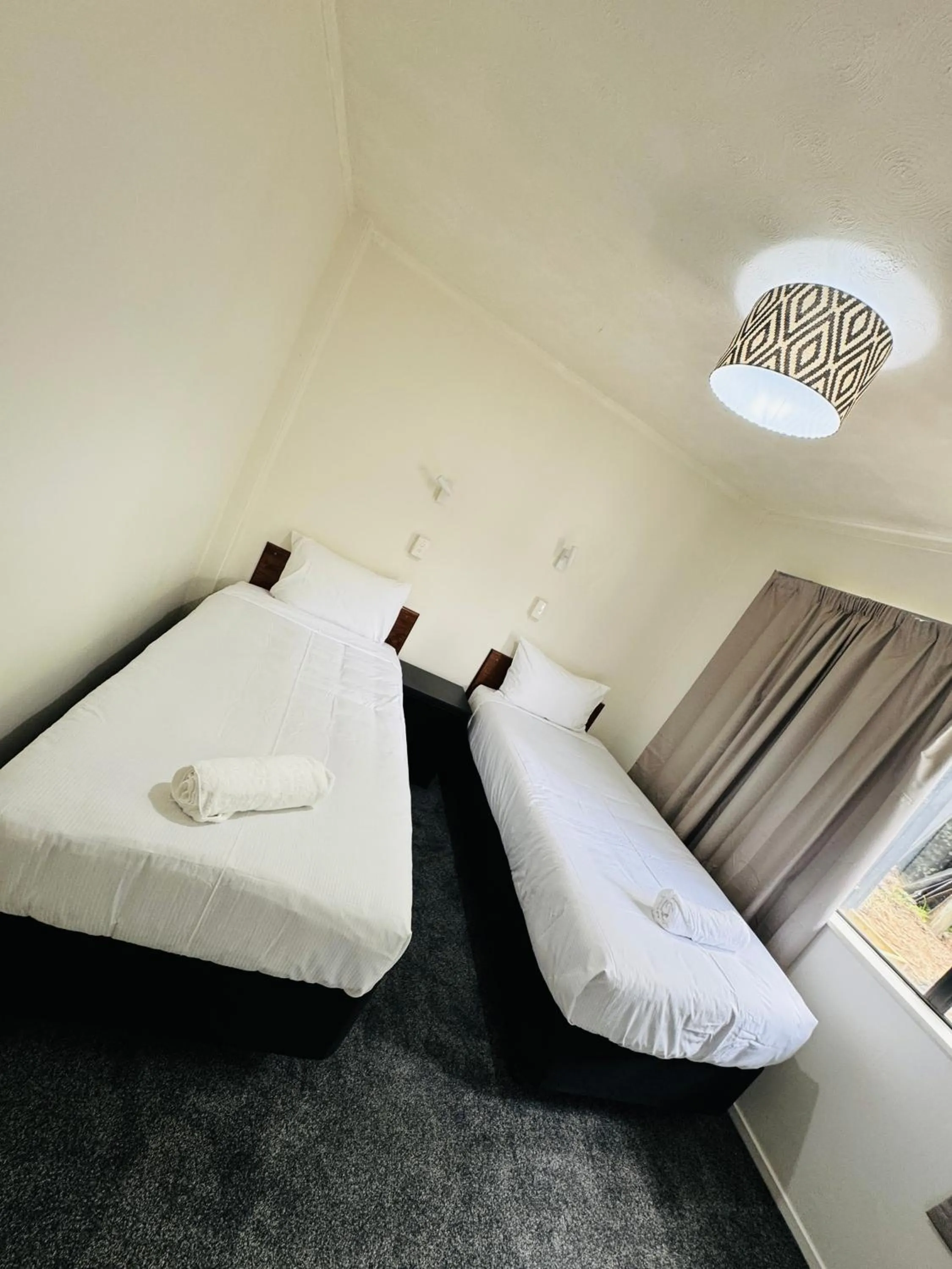 Bed in Chelmswood Motel Taupo