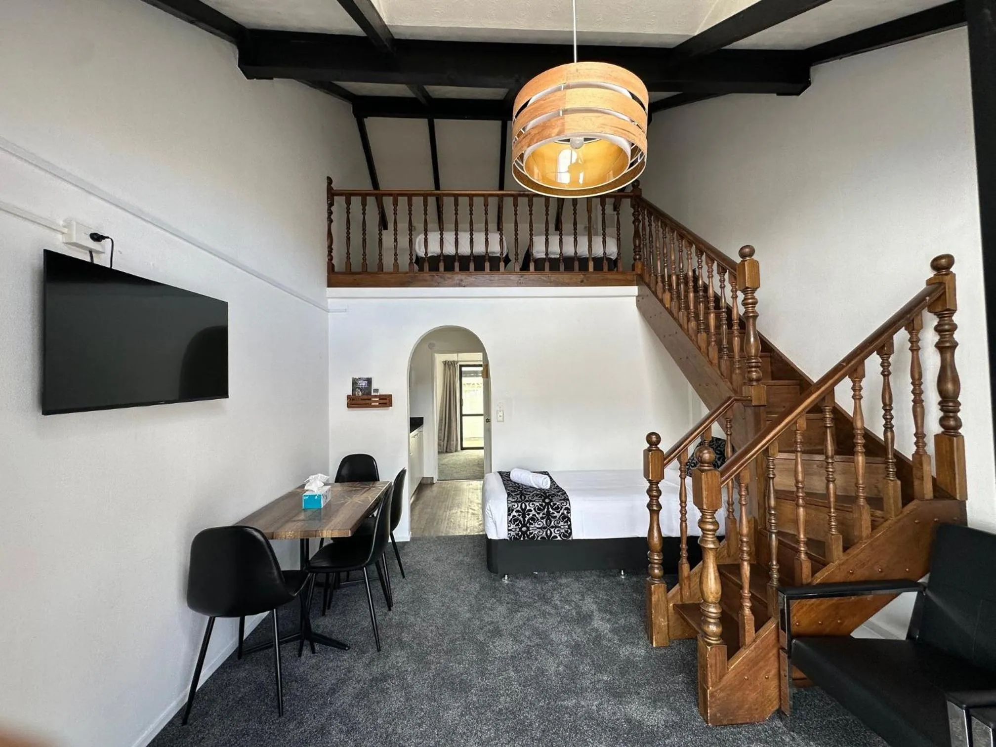 Living room in Chelmswood Motel Taupo