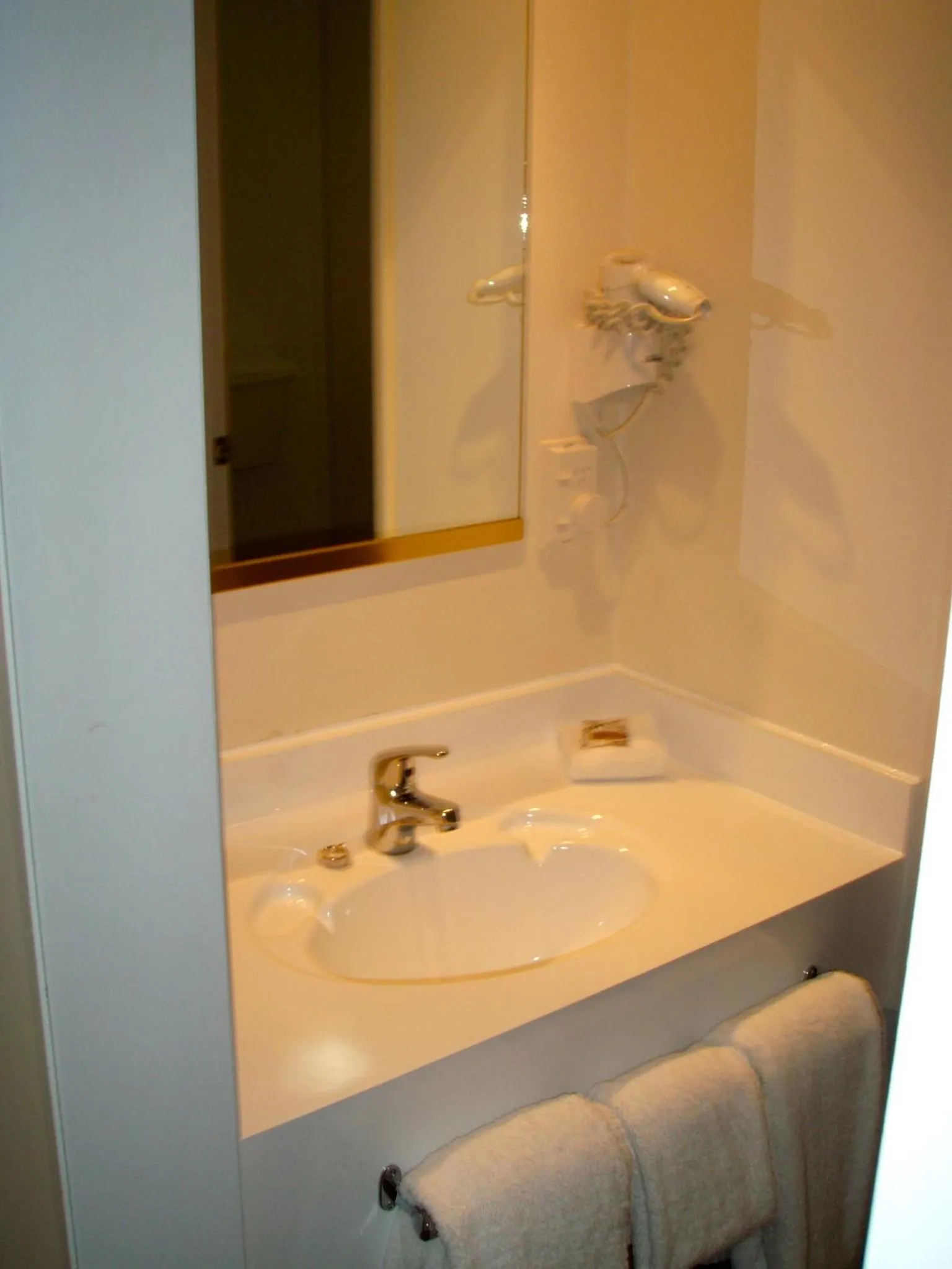 Bathroom in Chelmswood Motel Taupo