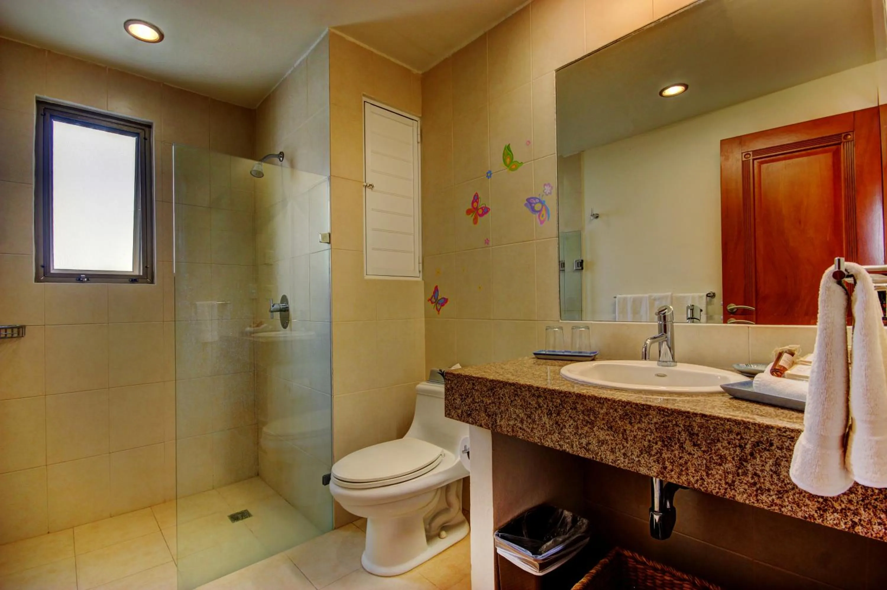 Shower in Riviera Maya Suites