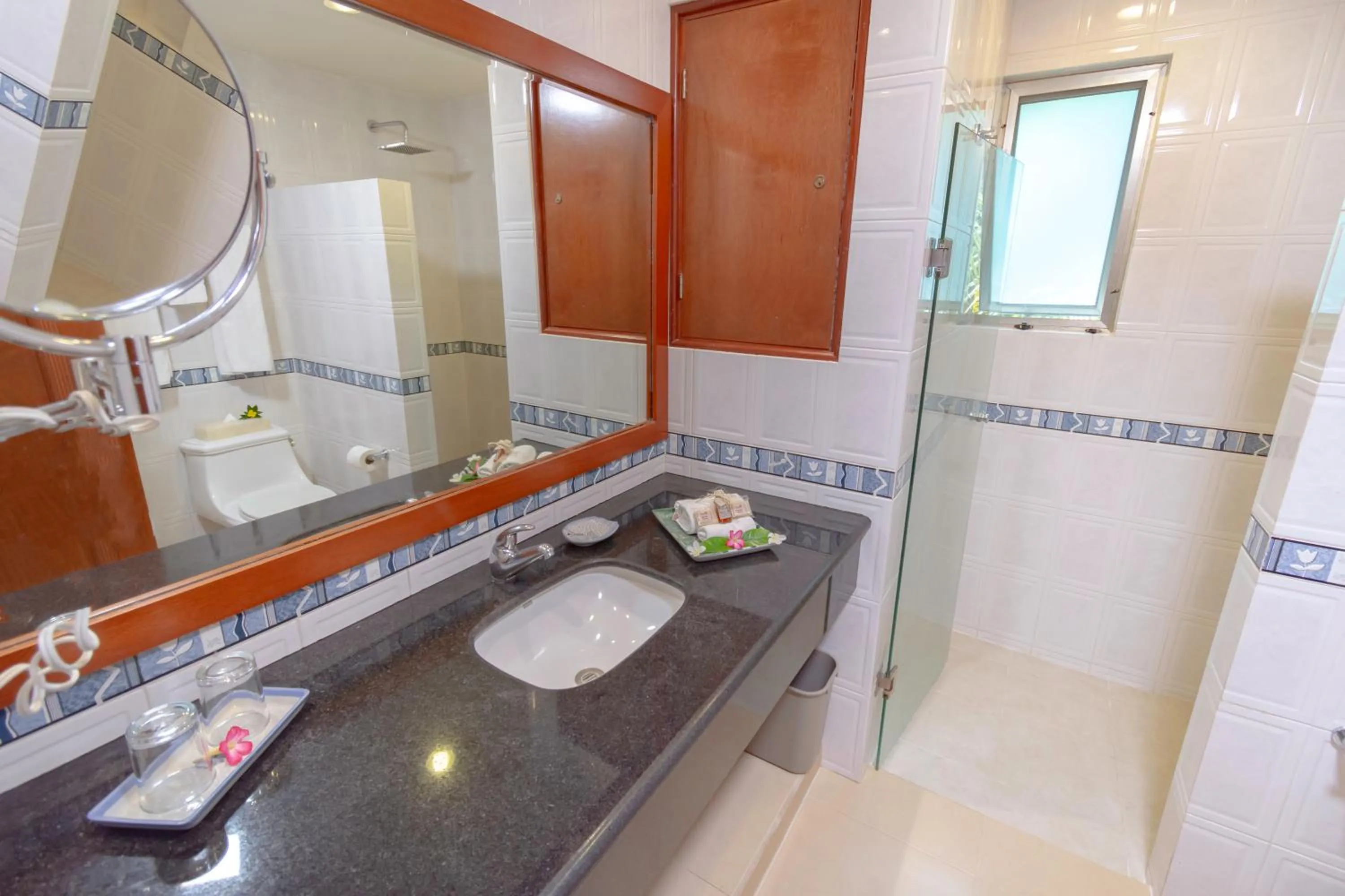 Shower in Riviera Maya Suites