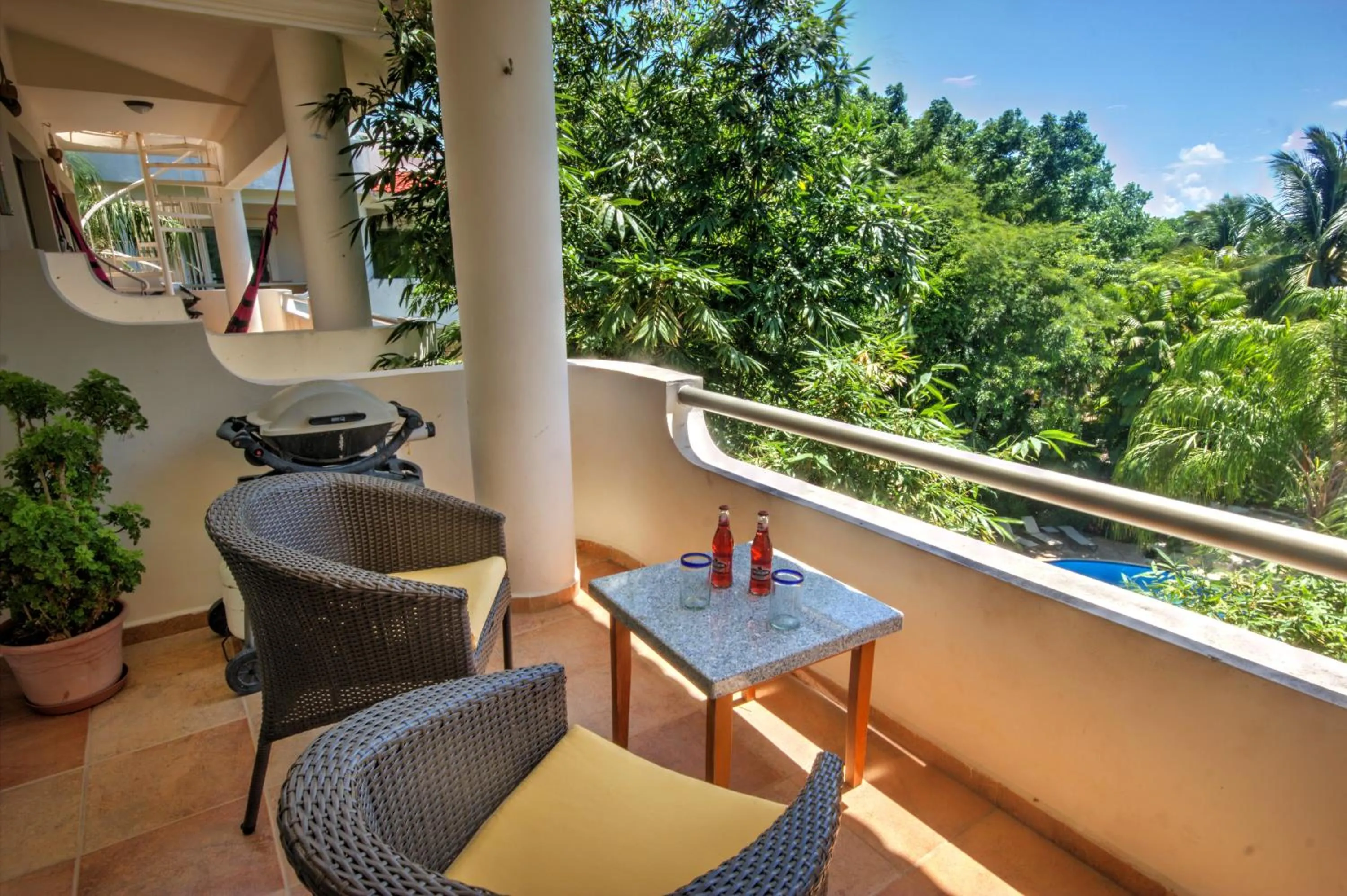 Spring in Riviera Maya Suites