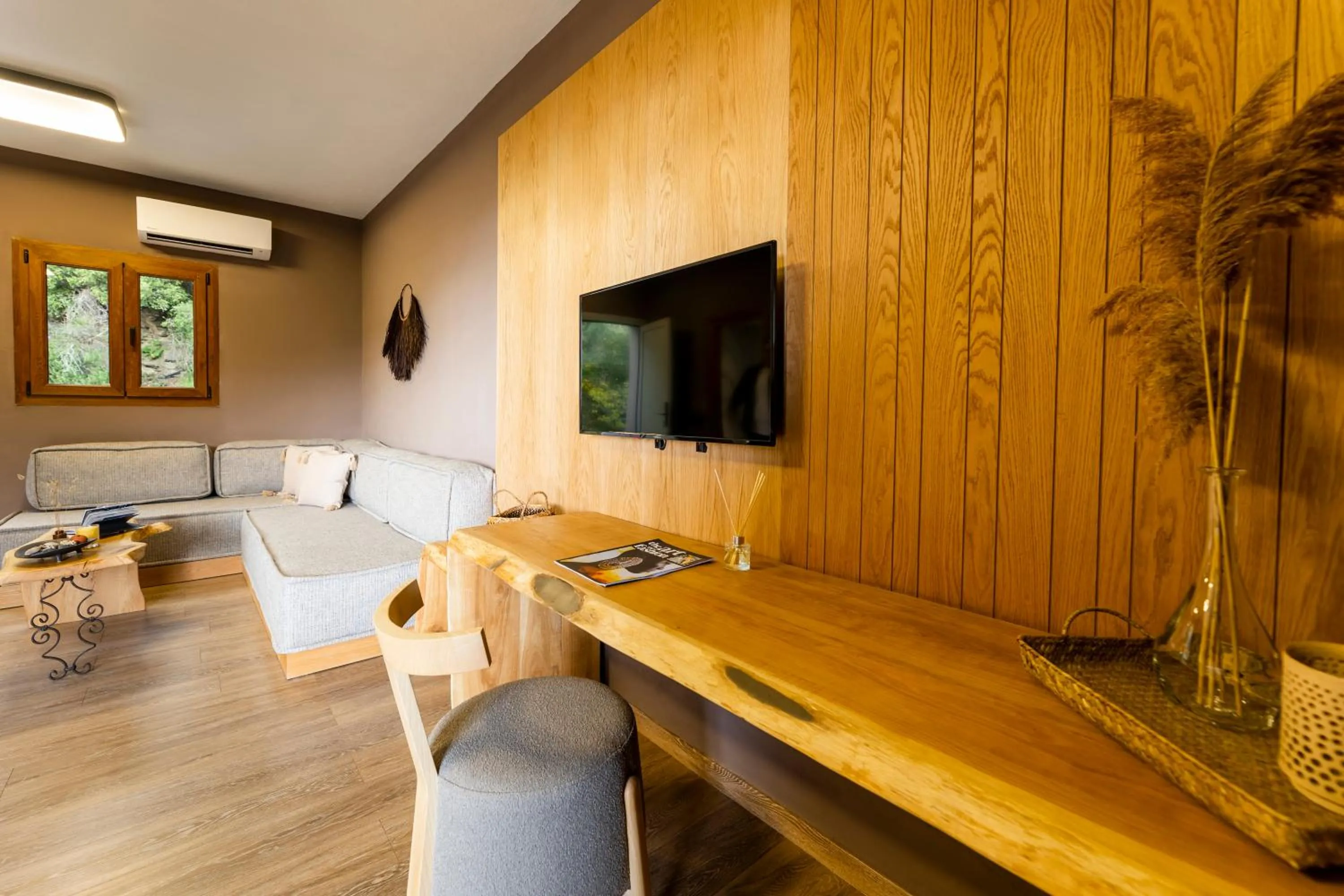 Living room in Skiathos Avaton Suites & Villas, Philian Hotels and Resorts