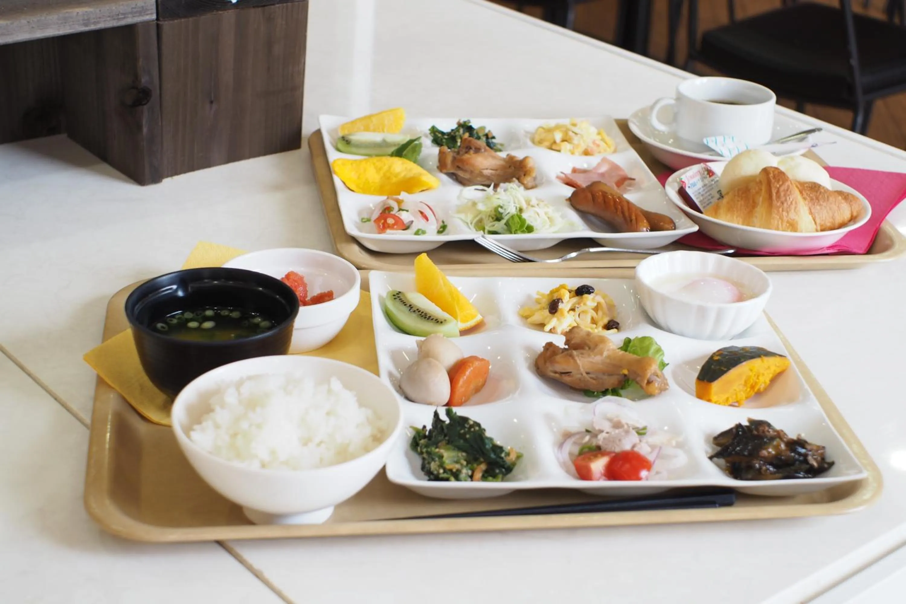 Buffet breakfast in Imari Grand Hotel