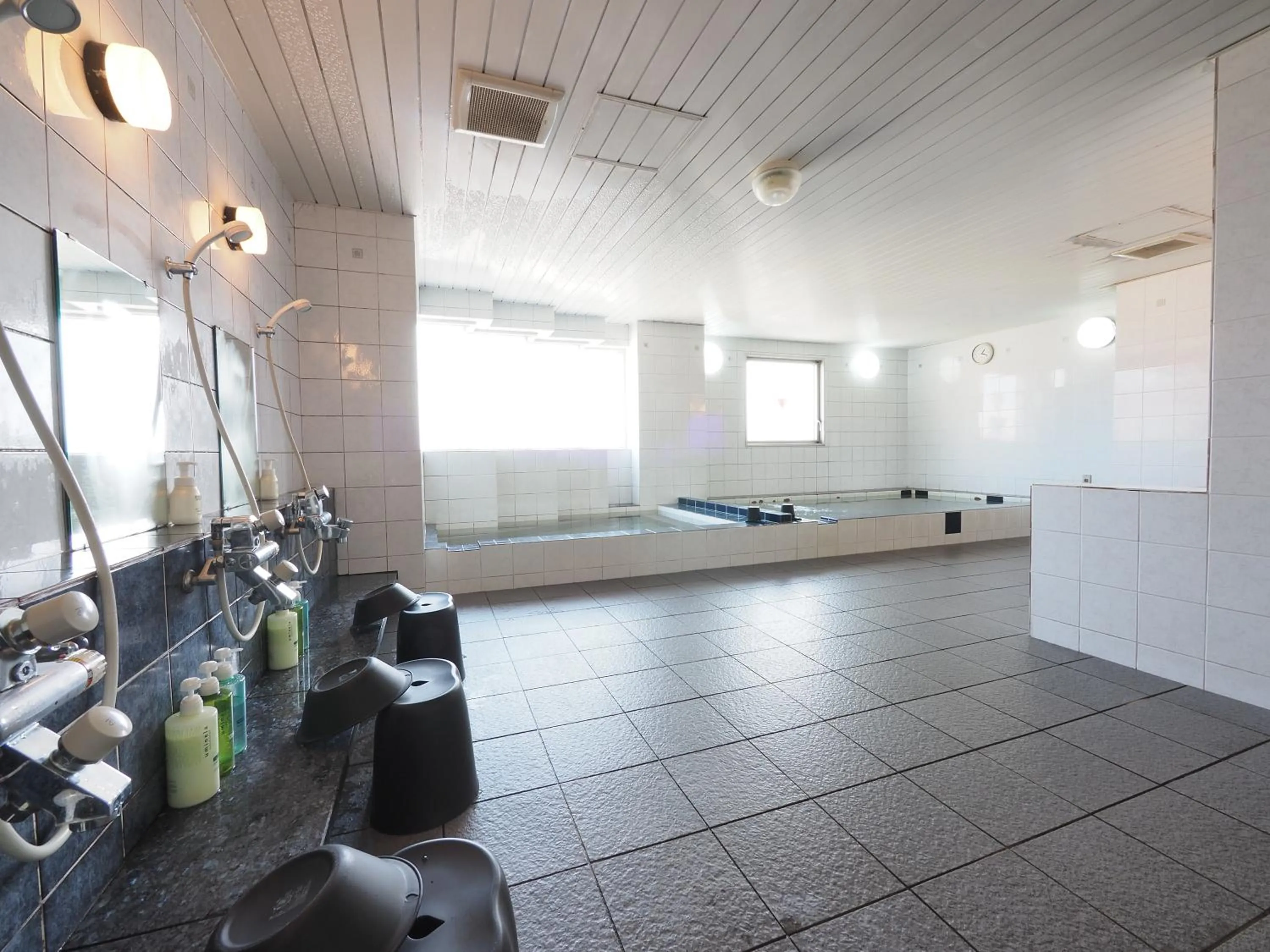 Public Bath in Imari Grand Hotel