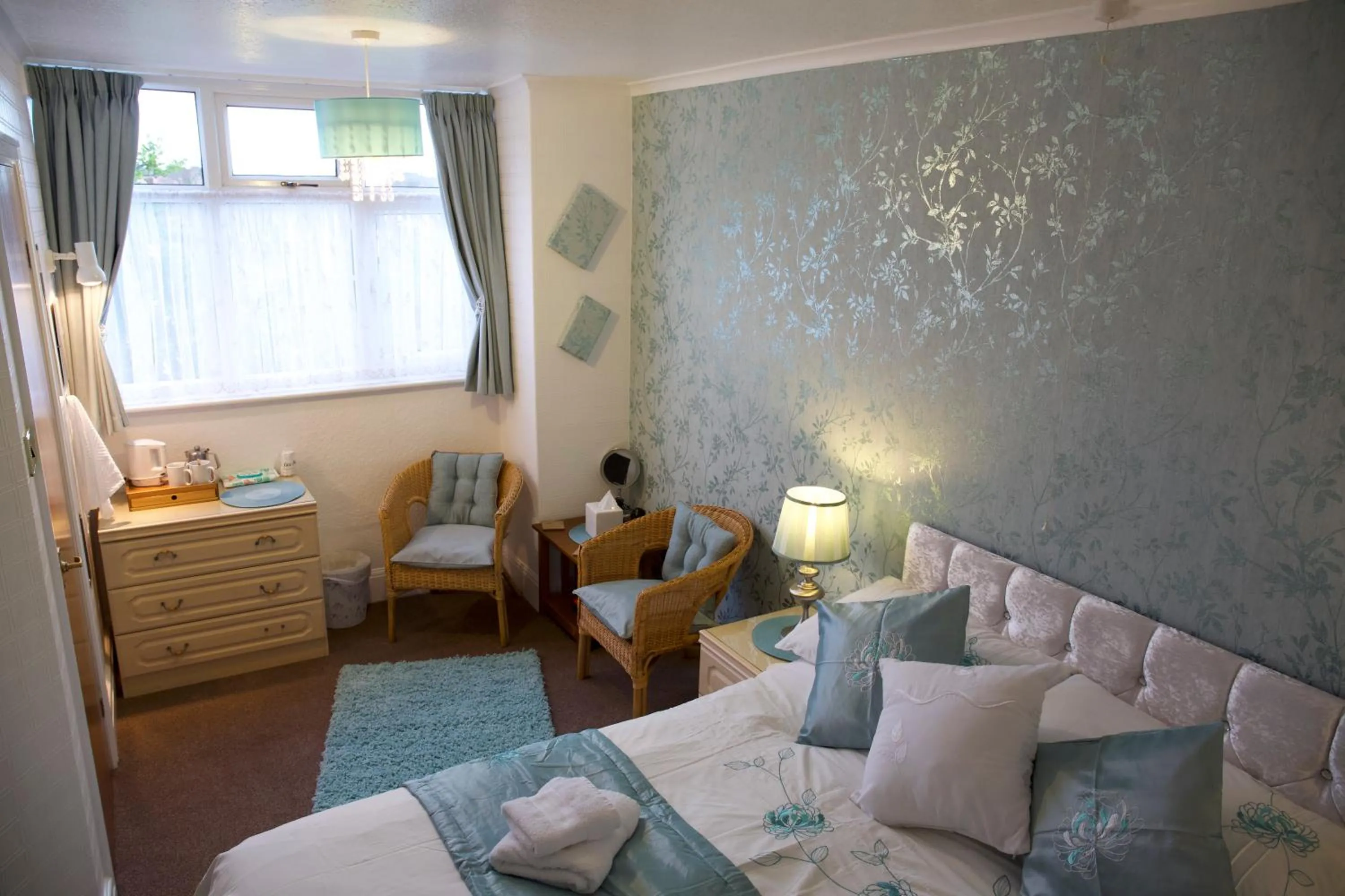 Double Room with Private Bathroom in Villa Marina