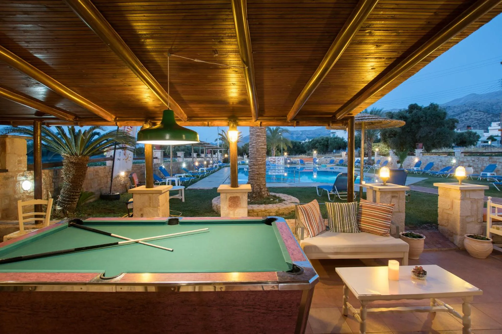 Billiard in Danelis Studios & Apartments