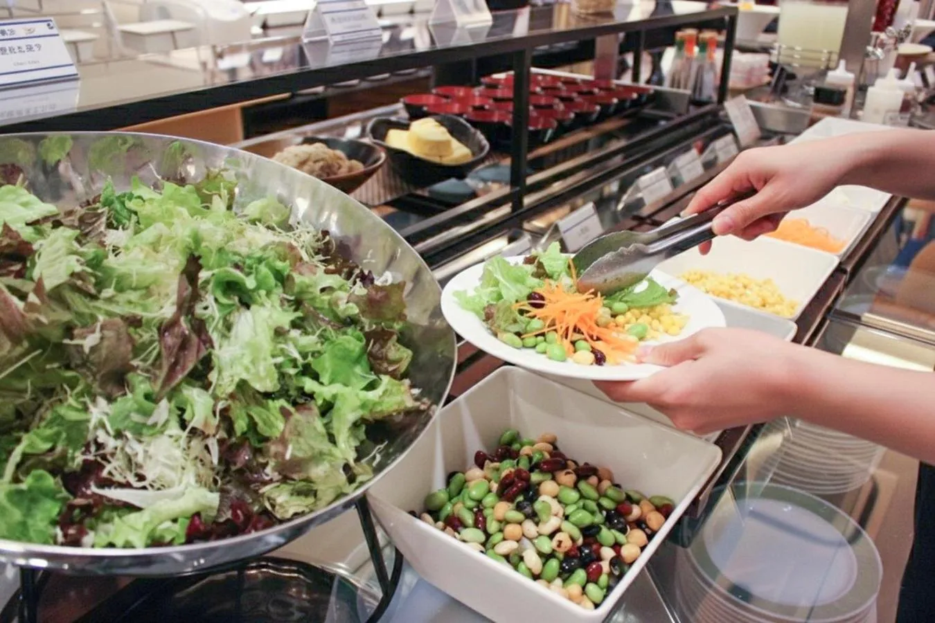 Buffet breakfast in Hearton Hotel Nishi Umeda