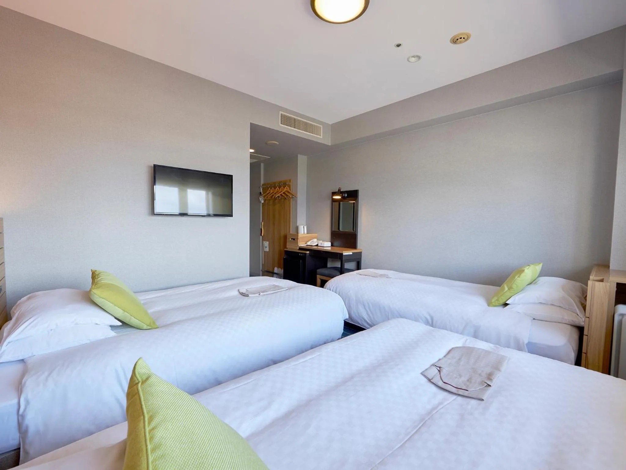 Photo of the whole room, Bed in Hearton Hotel Nishi Umeda