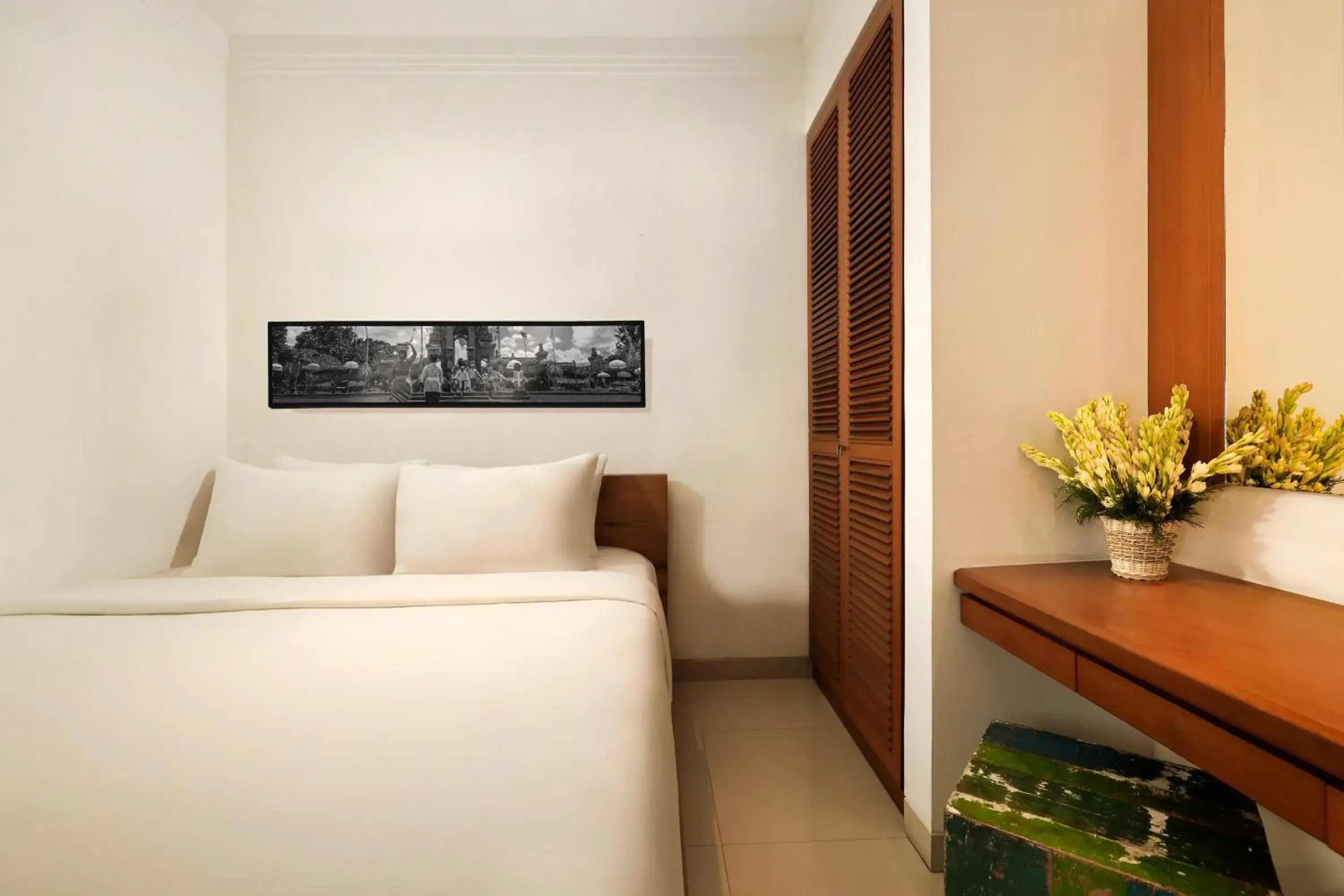 Bedroom, Bed in Sara Residence by Nakula Bedroom, Bed in Sara Residence by Nakula