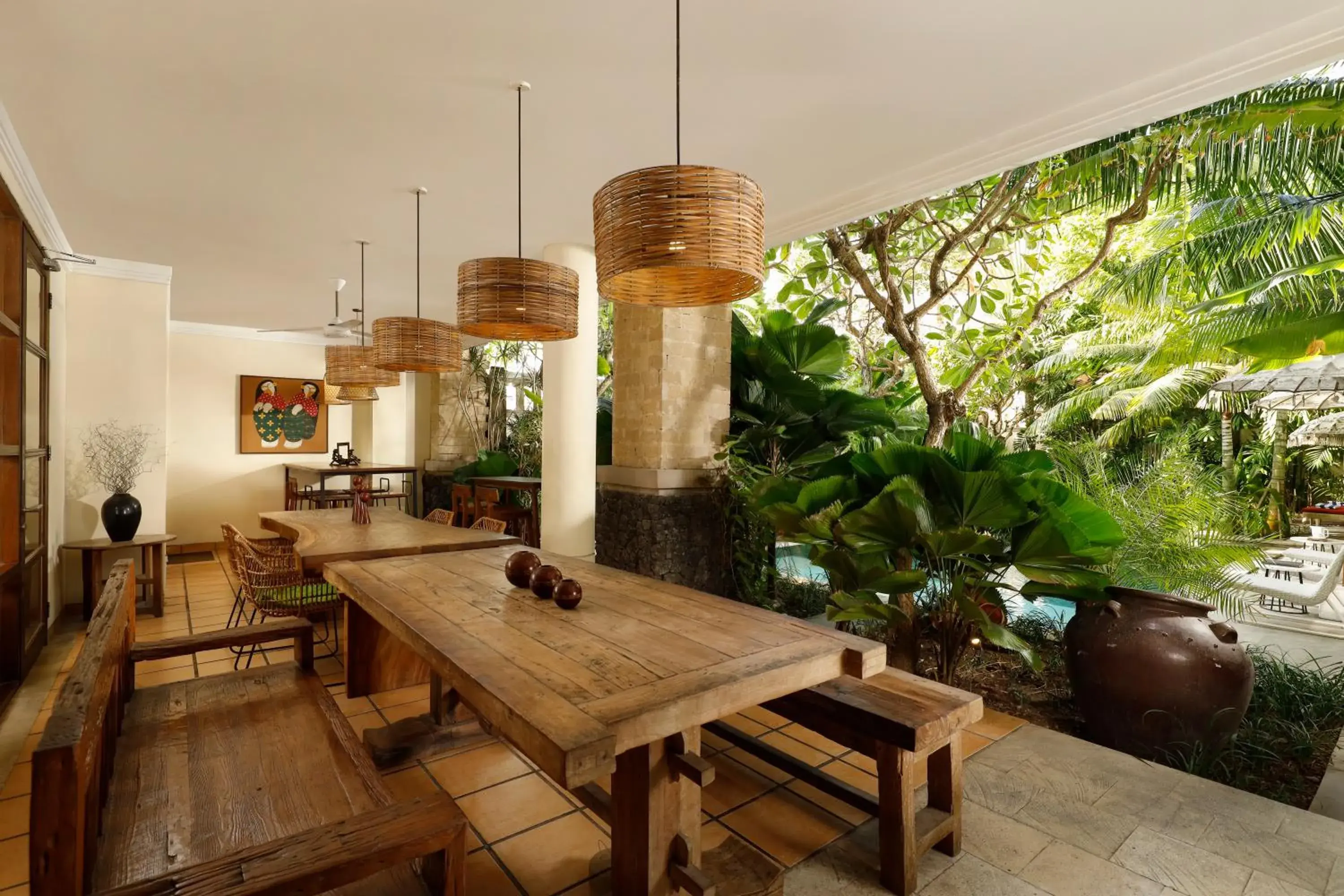 Pool view in Sara Residence by Nakula Pool view in Sara Residence by Nakula