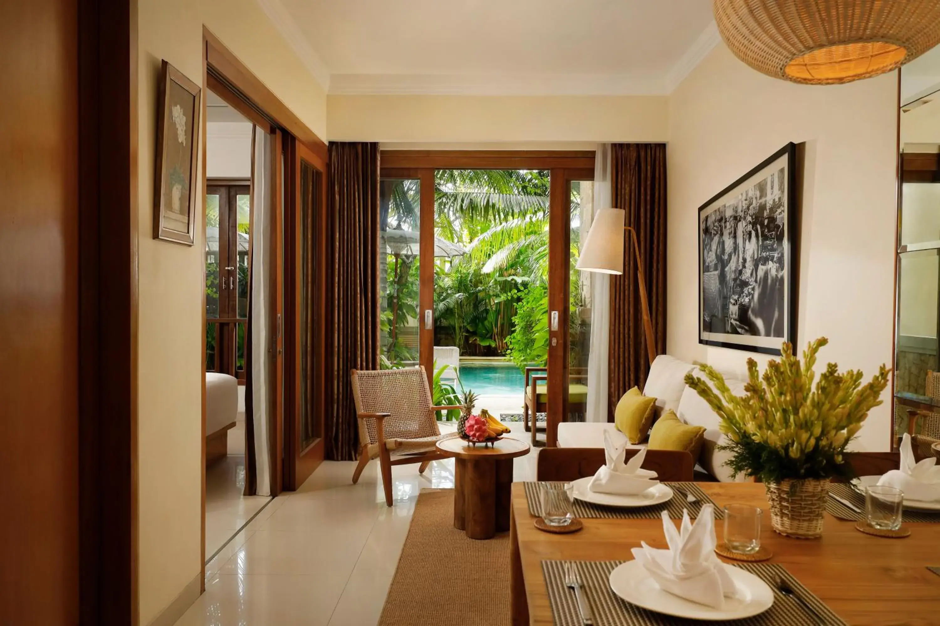 Living room in Sara Residence by Nakula Living room in Sara Residence by Nakula