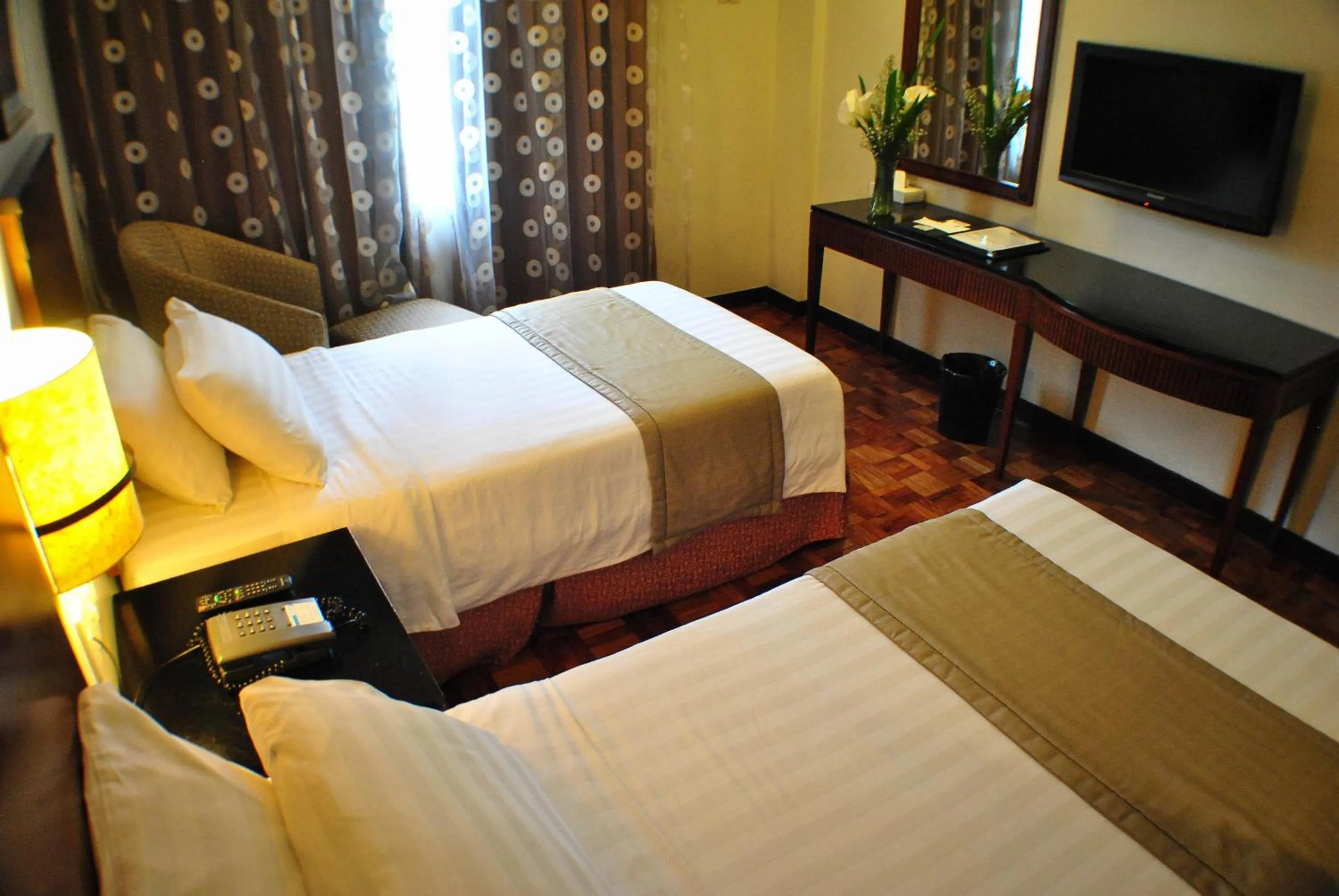 Bed in Fersal Hotel Neptune Makati