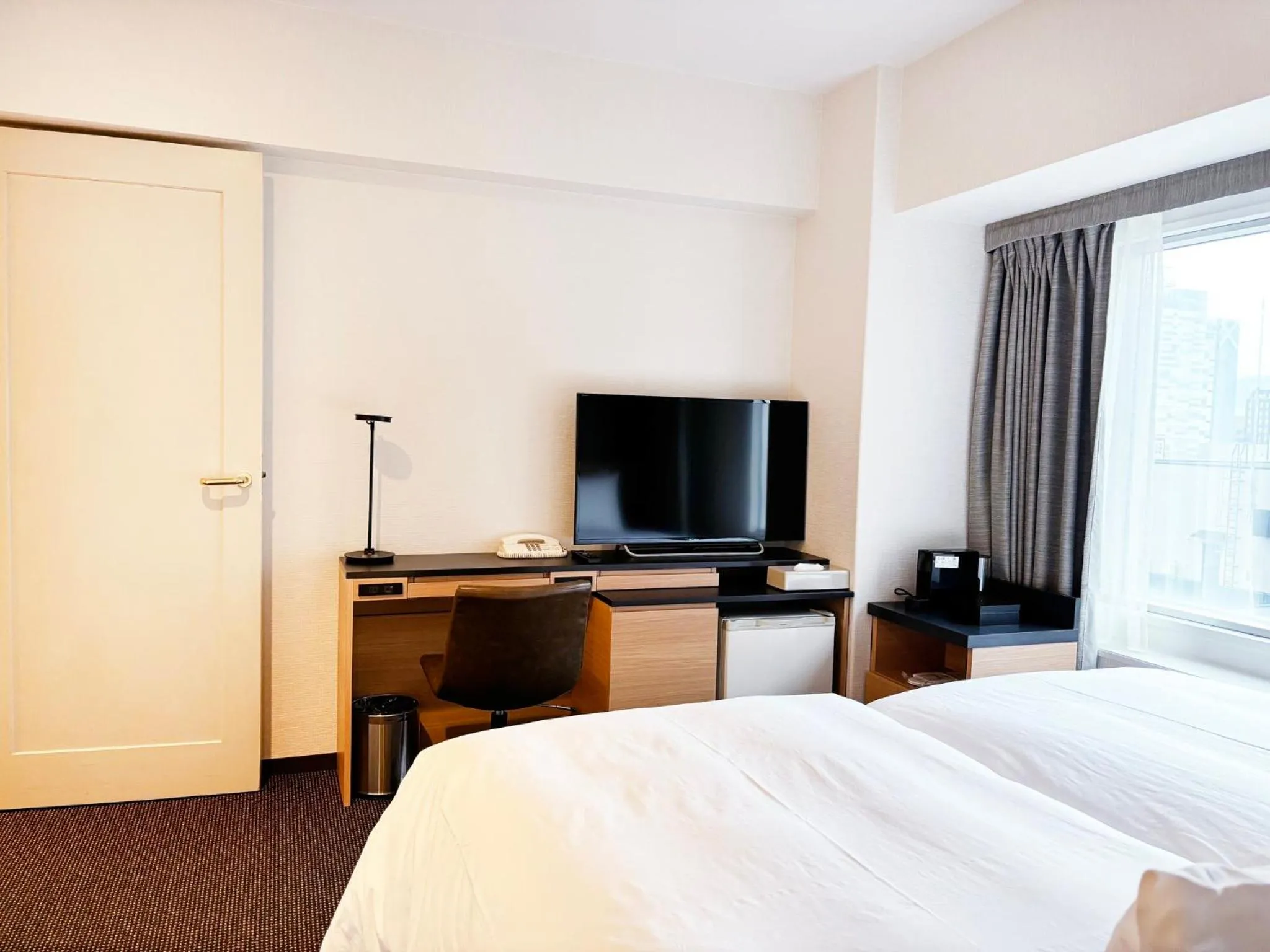 Photo of the whole room, Bed in ANA Crowne Plaza Sapporo by IHG