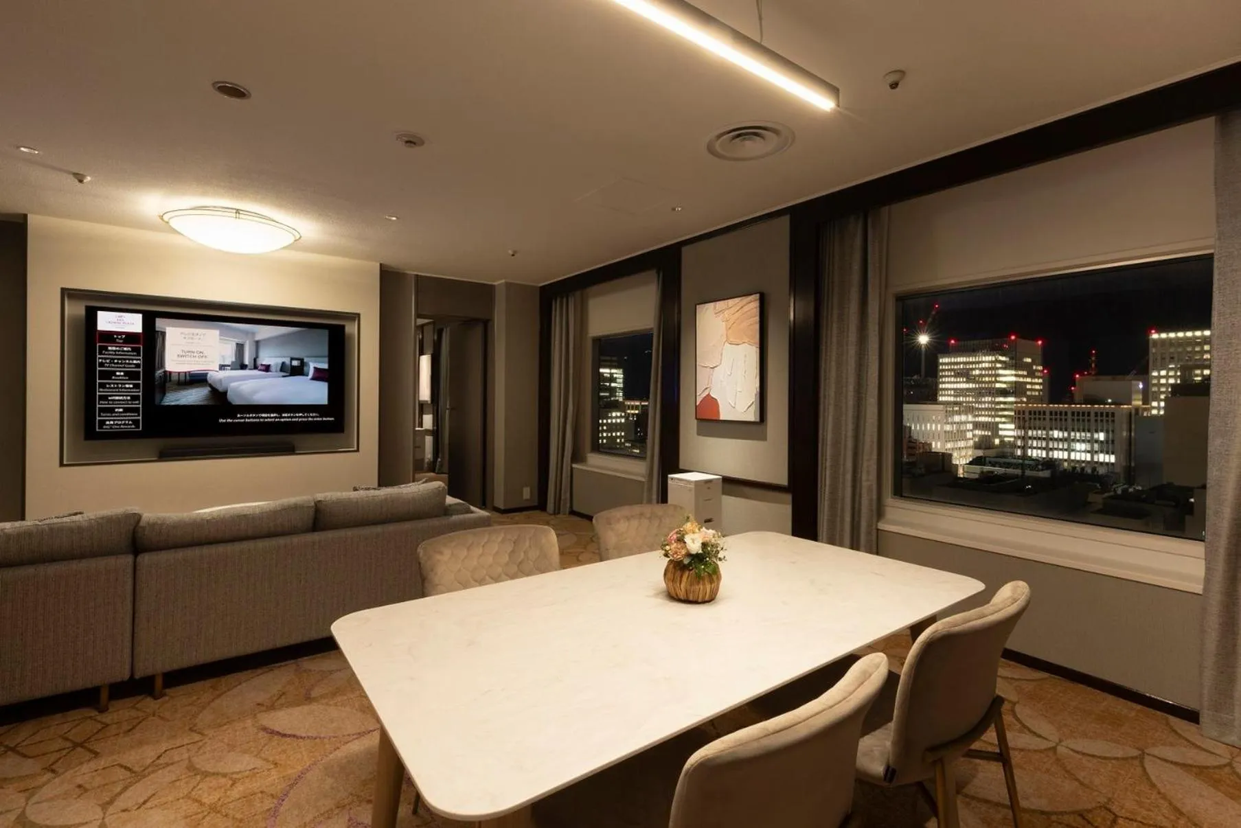 Photo of the whole room in ANA Crowne Plaza Sapporo by IHG