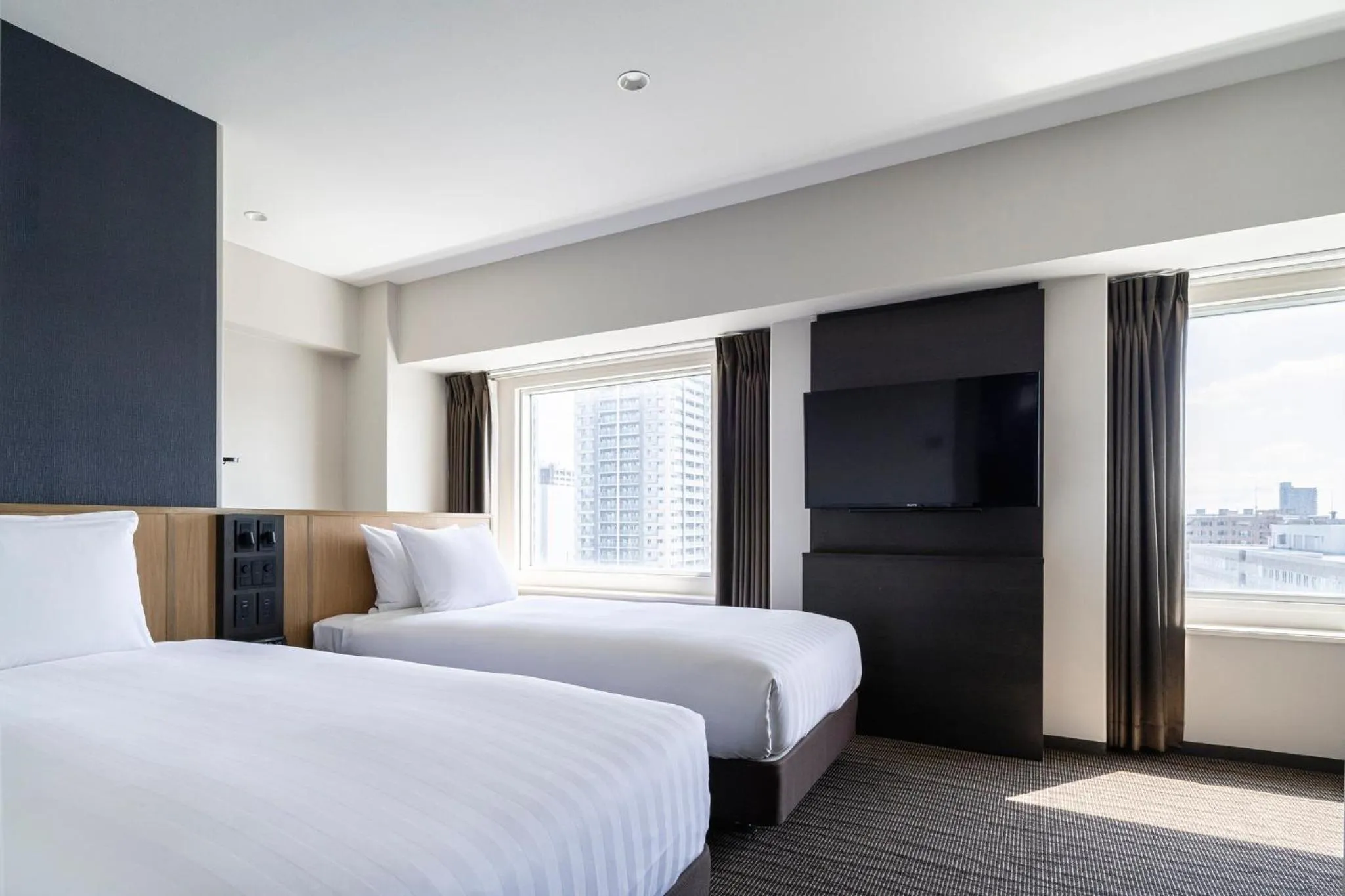 Photo of the whole room, Bed in ANA Crowne Plaza Sapporo by IHG