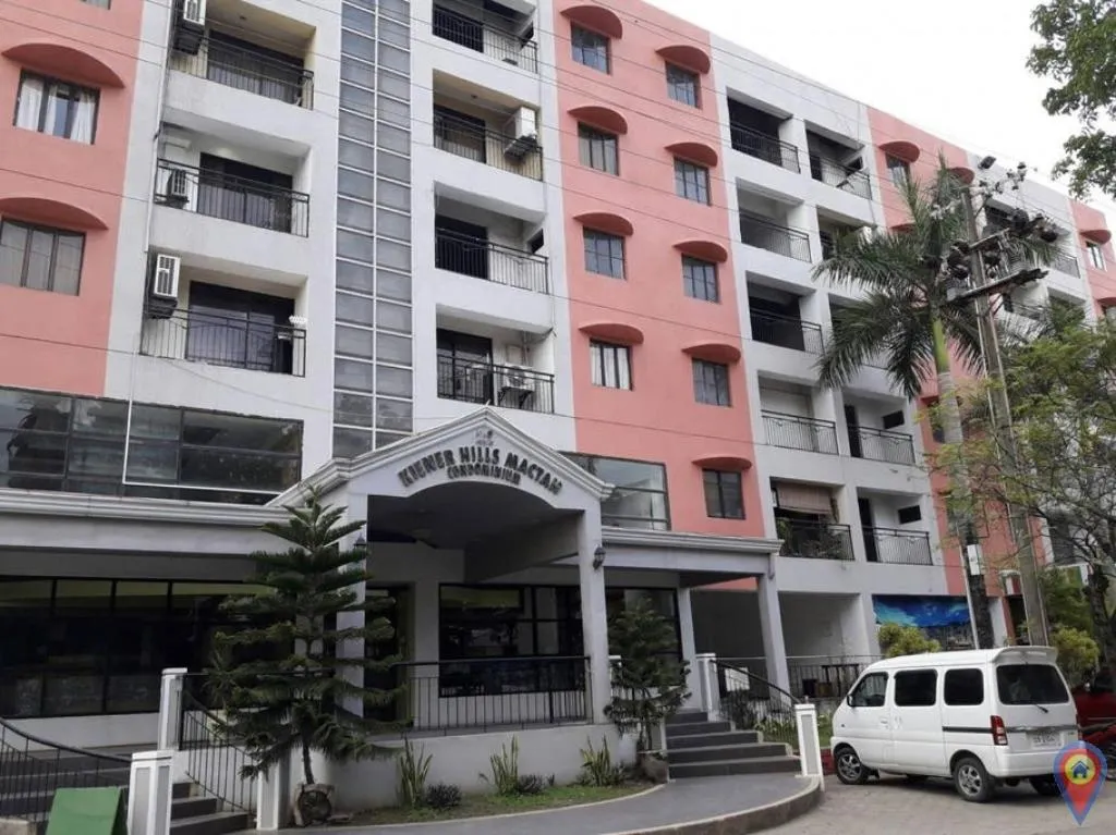 Property building in CLOCKWORKORANGE Luxury Suites