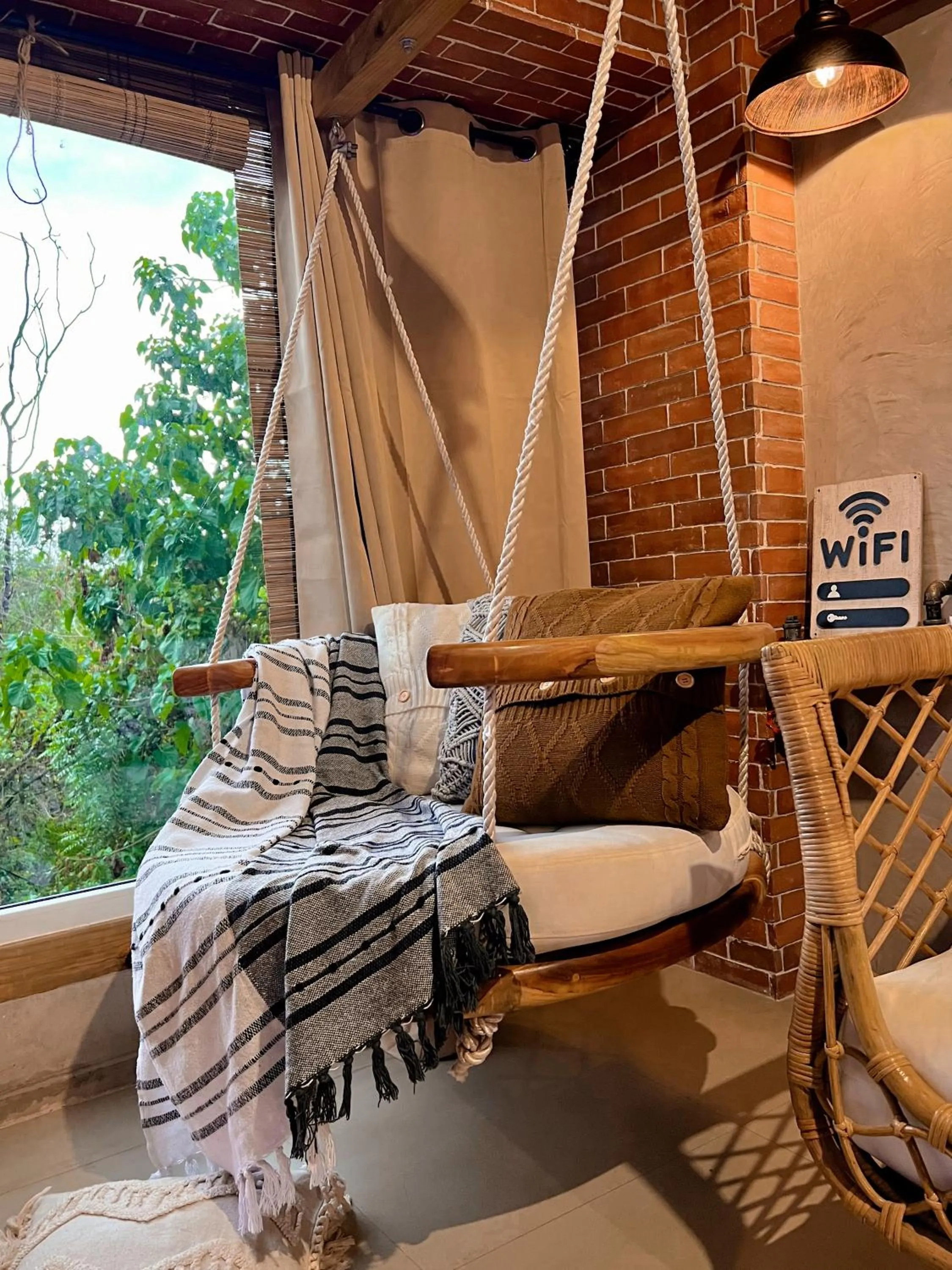 Bed in CLOCKWORKORANGE Luxury Suites