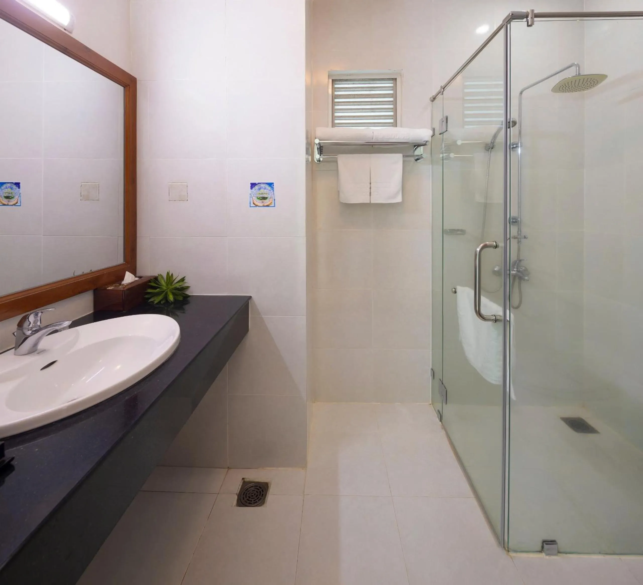 Bathroom in Nha Trang Lodge Hotel