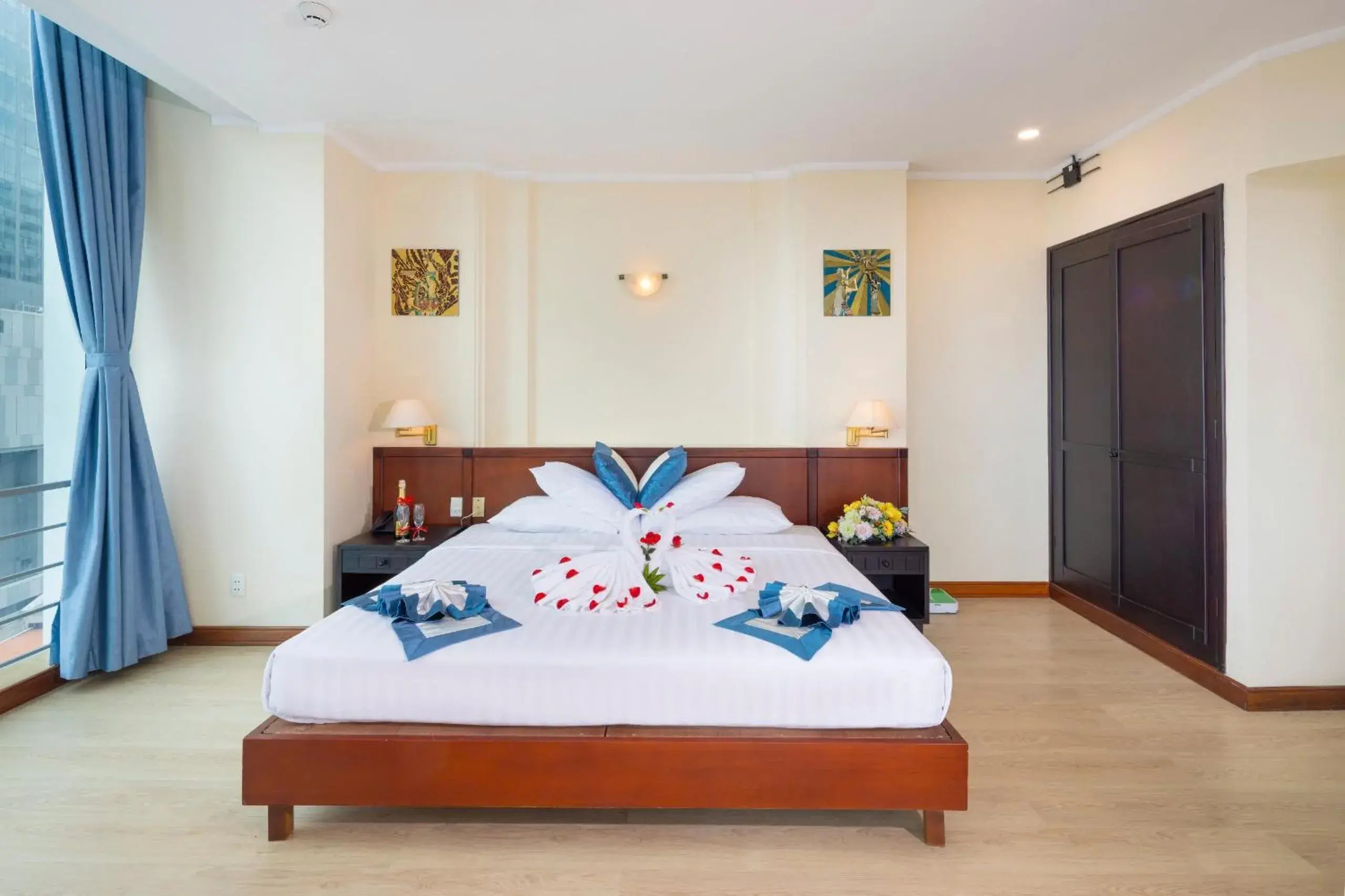 Bedroom, Bed in Nha Trang Lodge Hotel Bedroom, Bed in Nha Trang Lodge Hotel