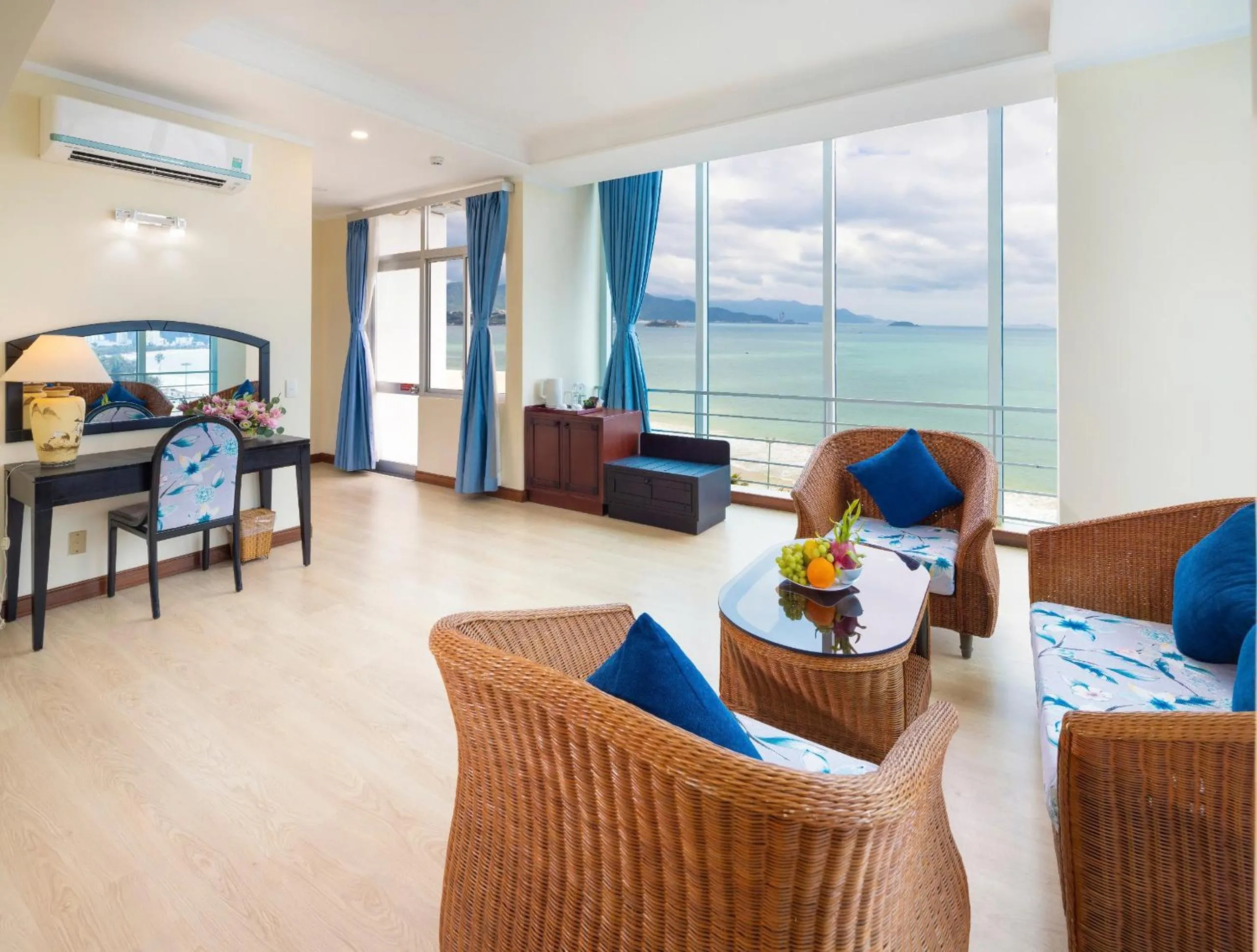 Sea view in Nha Trang Lodge Hotel