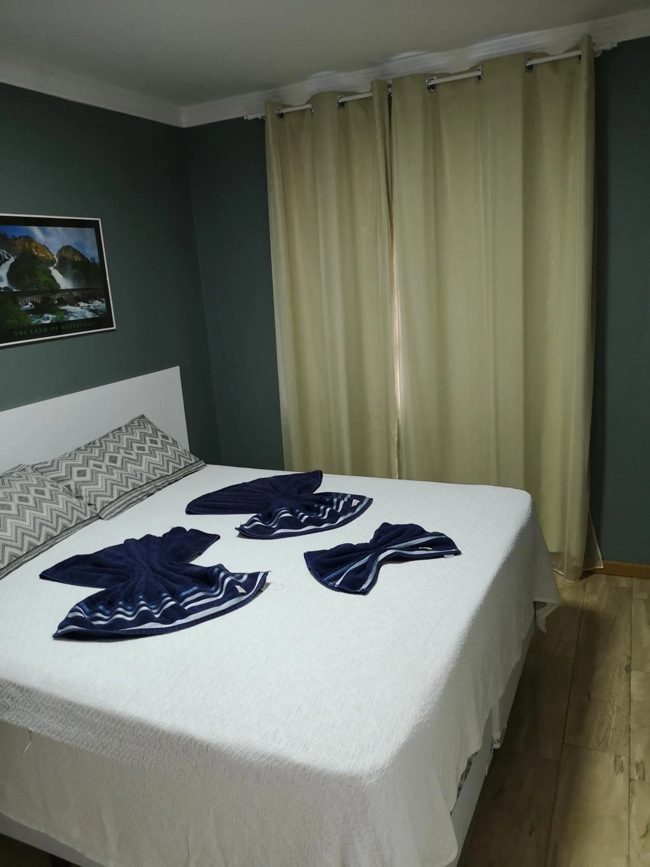 Bedroom, Bed in Yacht Village Natal Top