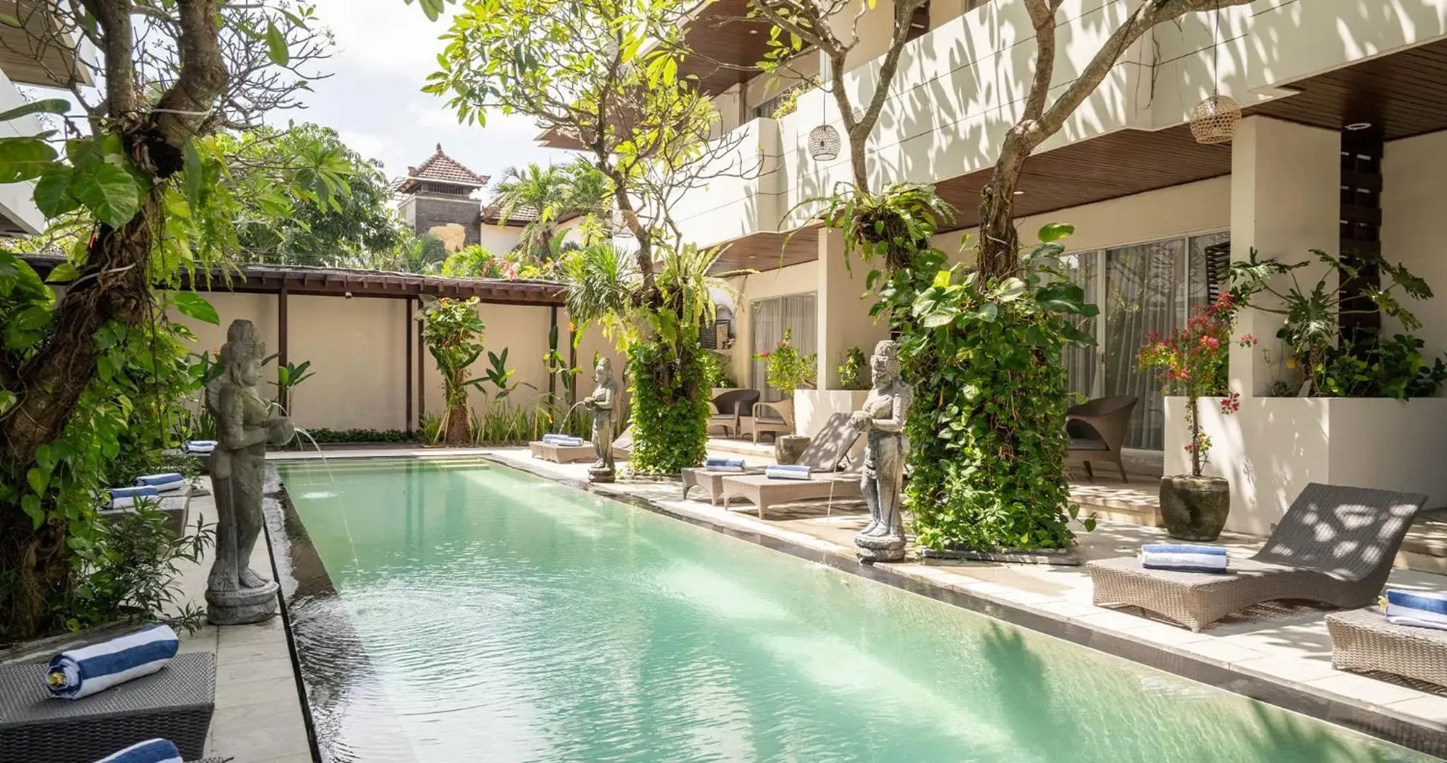 Swiss-Belcourt Sunset Swiss-Belcourt Sunset