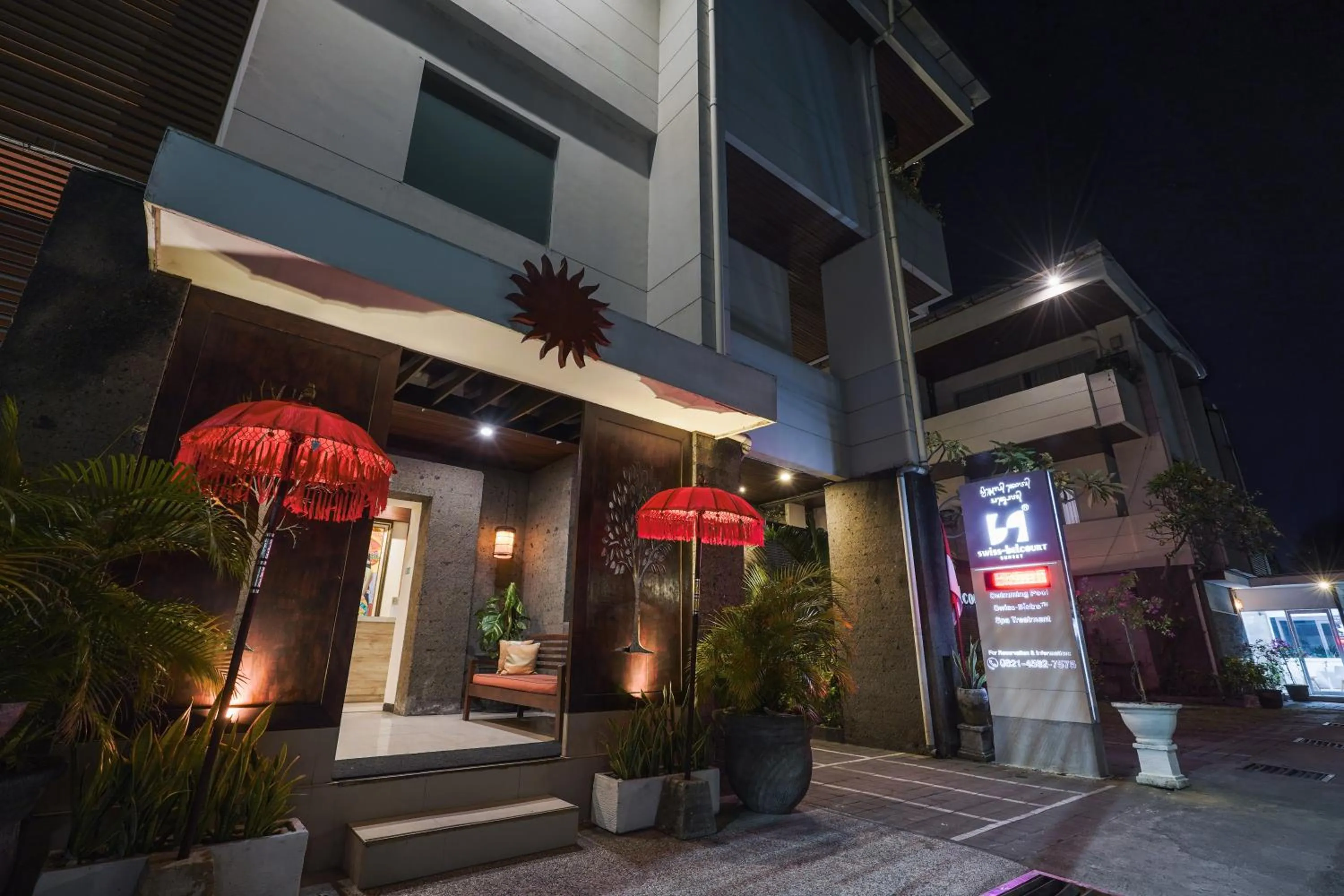 Property building in Swiss-Belcourt Sunset