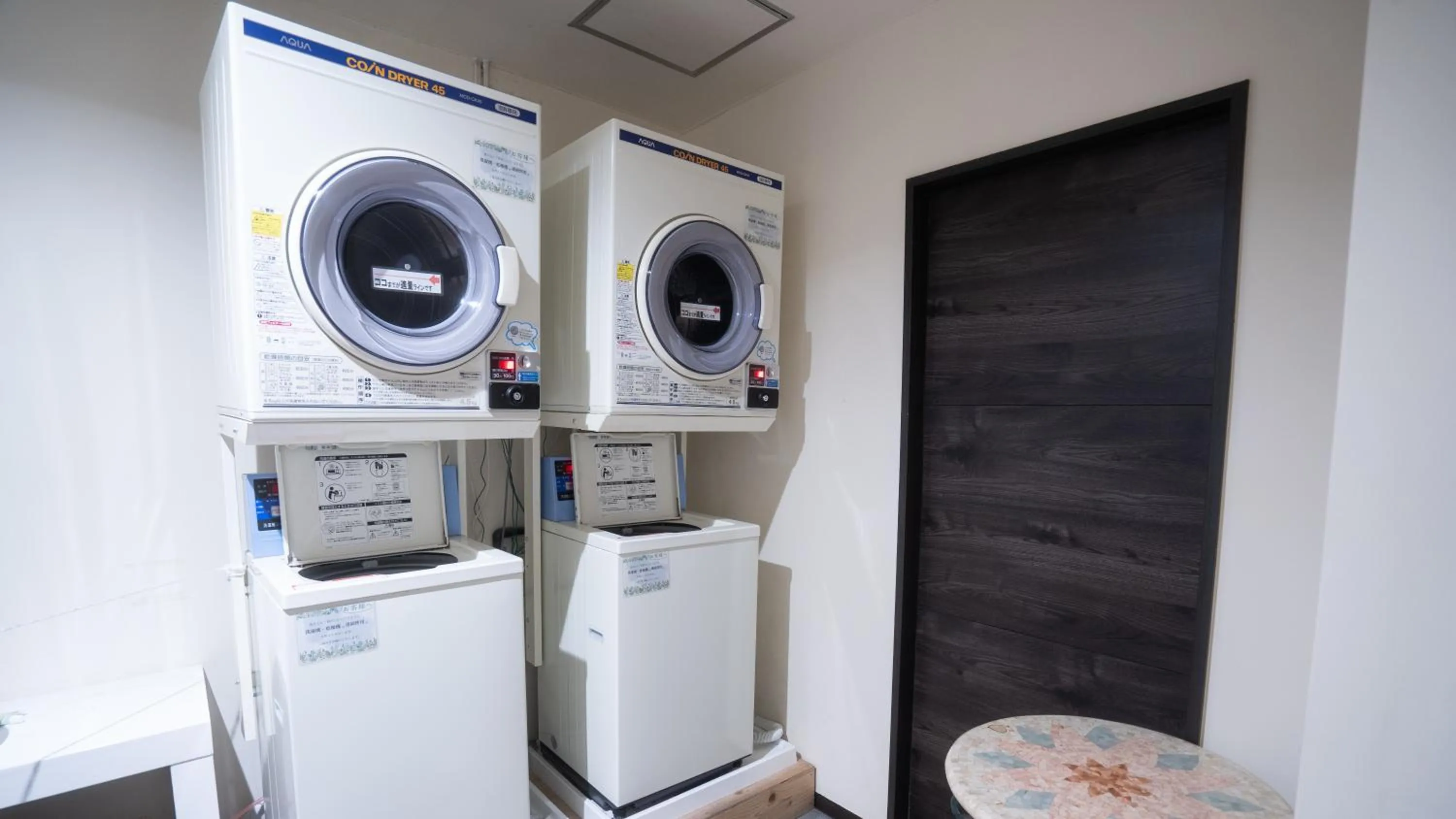 washing machine in Rycom Crystal Hotel