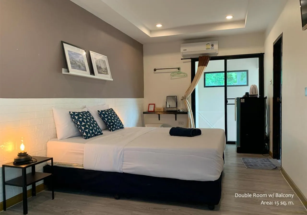 Bedroom, Bed in Stay Samed Hostel