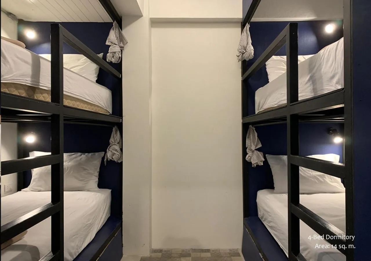 bunk bed, Bed in Stay Samed Hostel