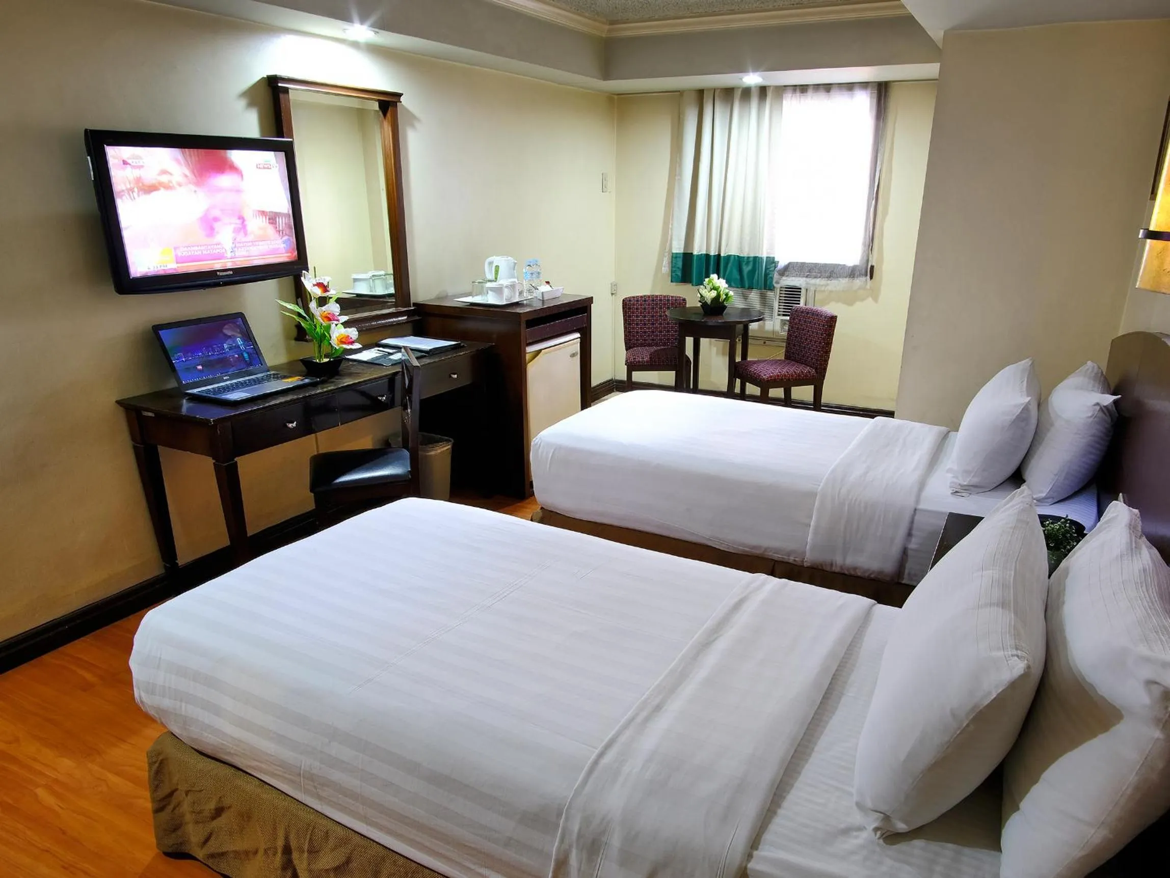 Bed in Fersal Hotel - Manila