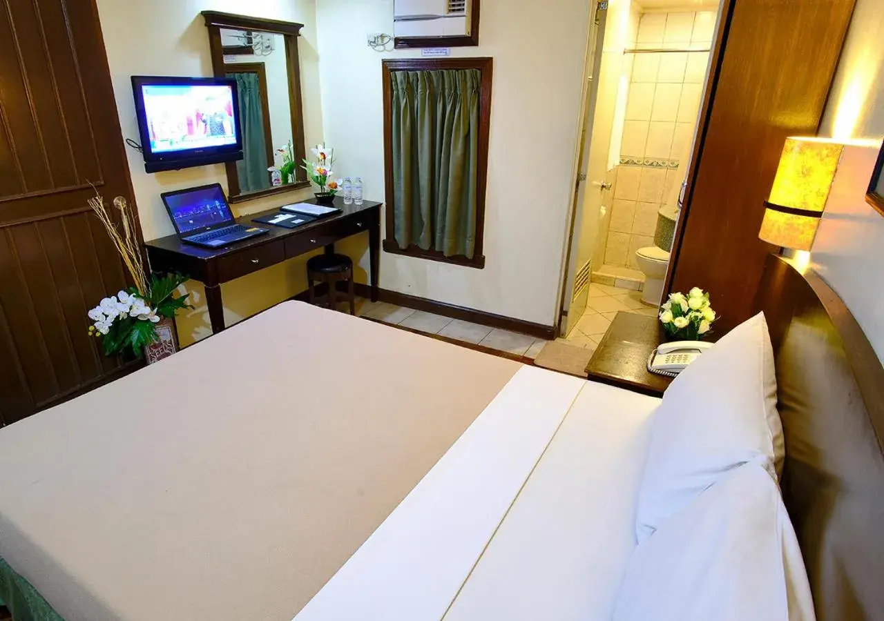 Bed in Fersal Hotel - Manila Bed in Fersal Hotel - Manila