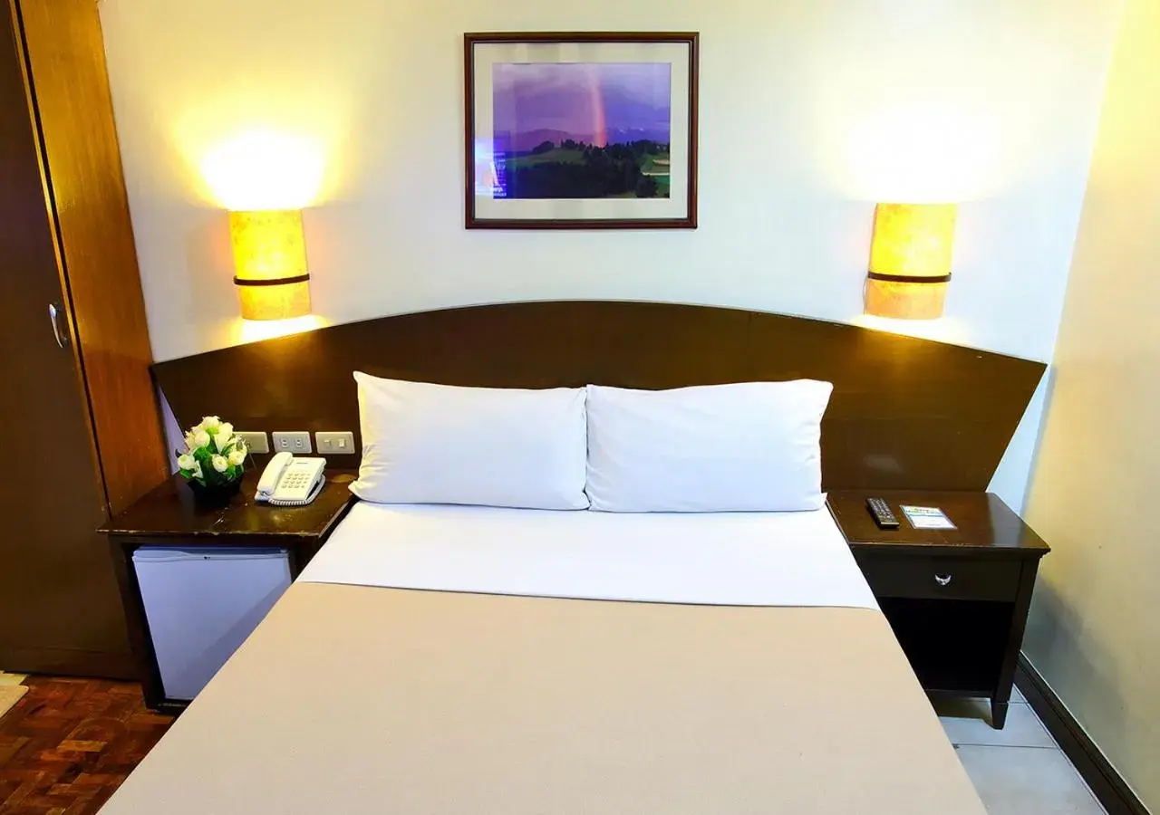 Bed in Fersal Hotel - Manila Bed in Fersal Hotel - Manila