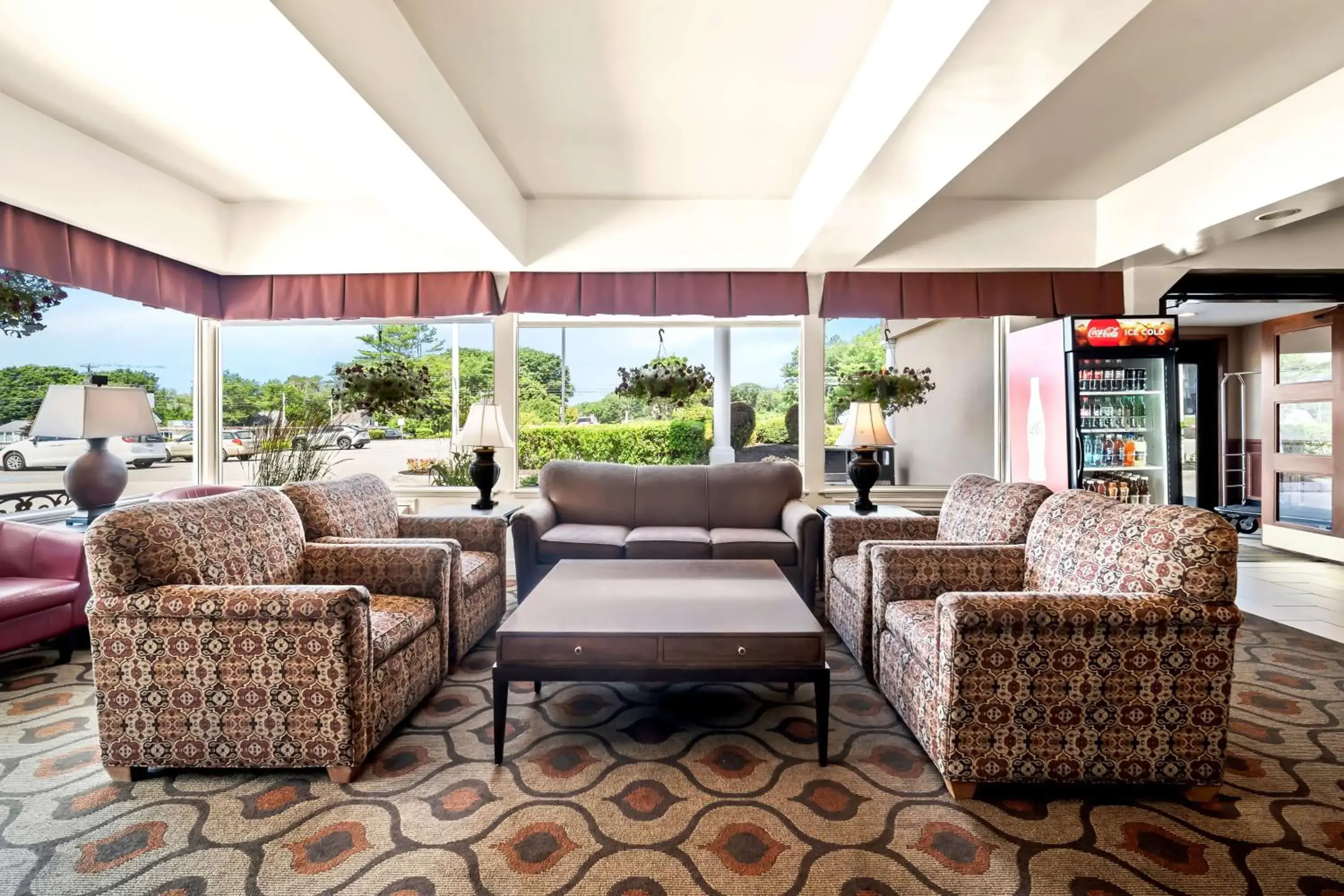 Lobby or reception in Best Western Merry Manor Inn Lobby or reception in Best Western Merry Manor Inn