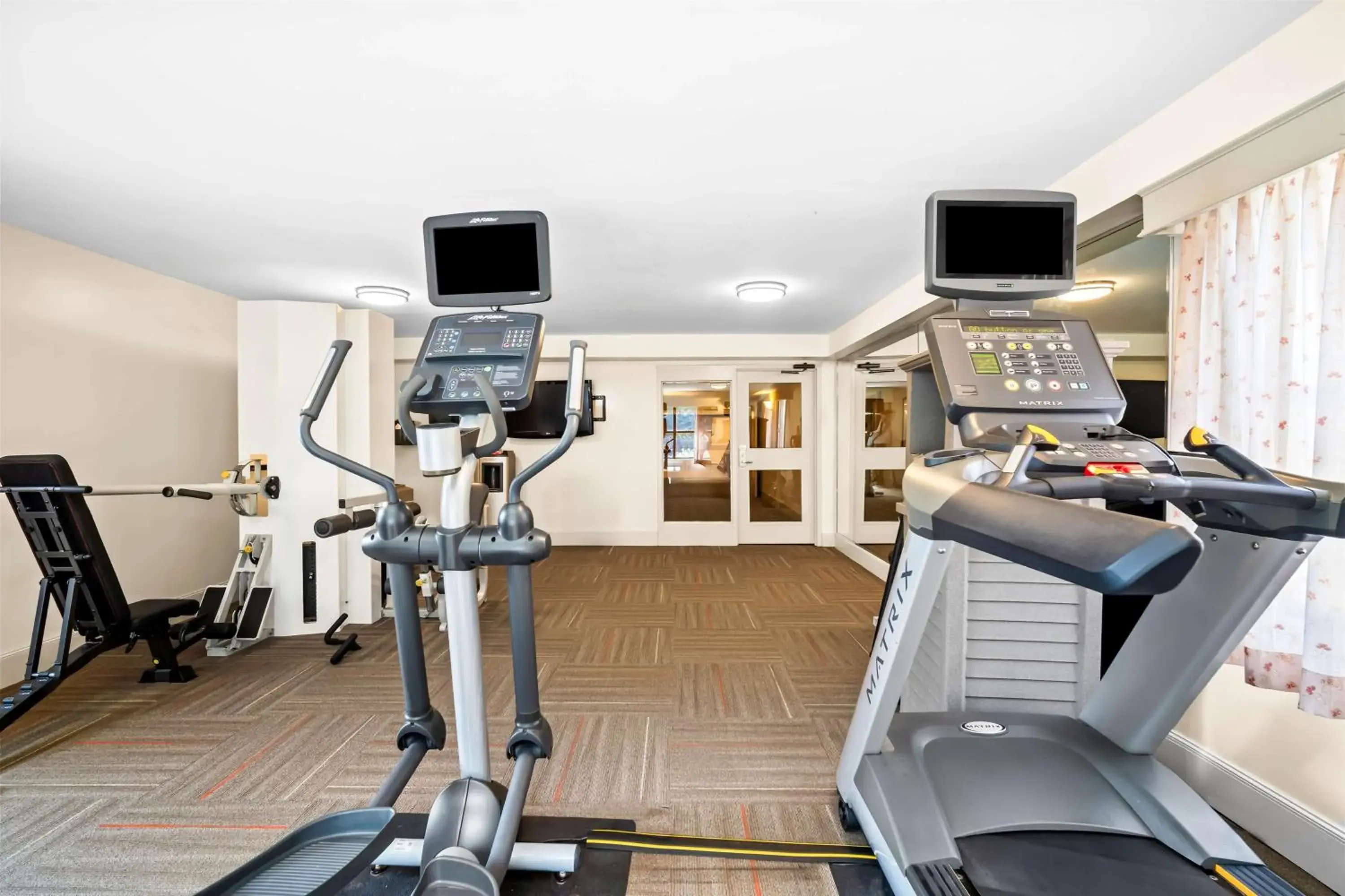 Fitness centre/facilities in Best Western Merry Manor Inn Fitness centre/facilities in Best Western Merry Manor Inn