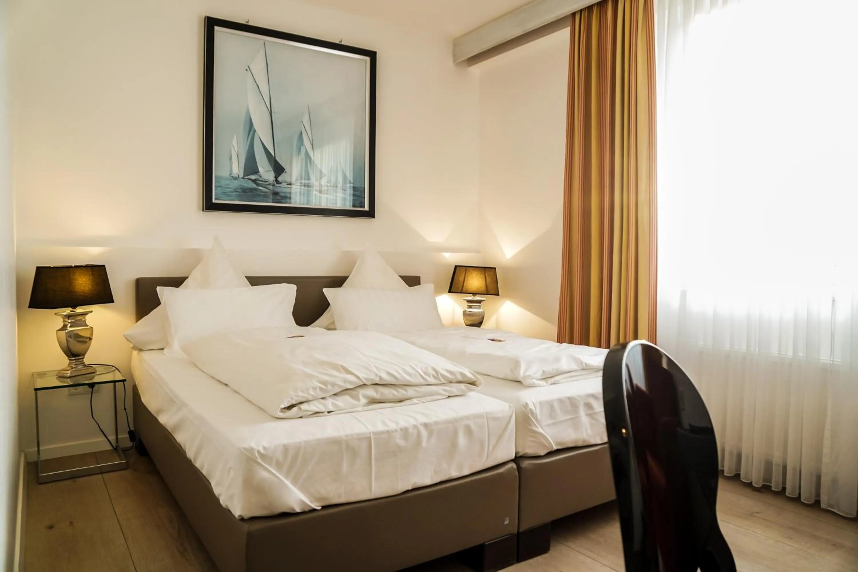 Restaurant/places to eat, Bed in Altes Zollhaus