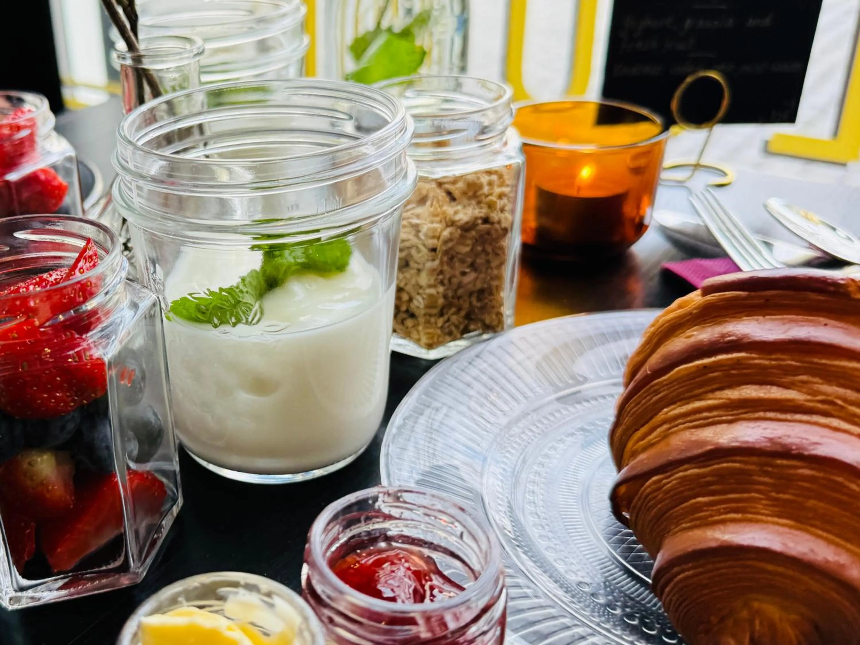 Breakfast in Hotel Sutor