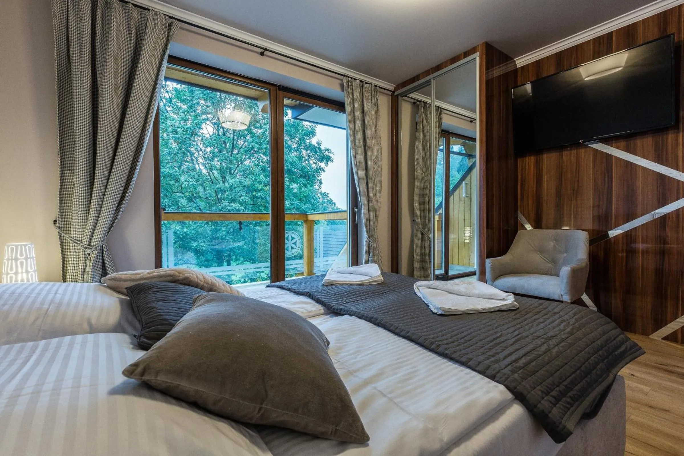 Bedroom, Bed in Aparthotel Góralski Spa & Restaurant