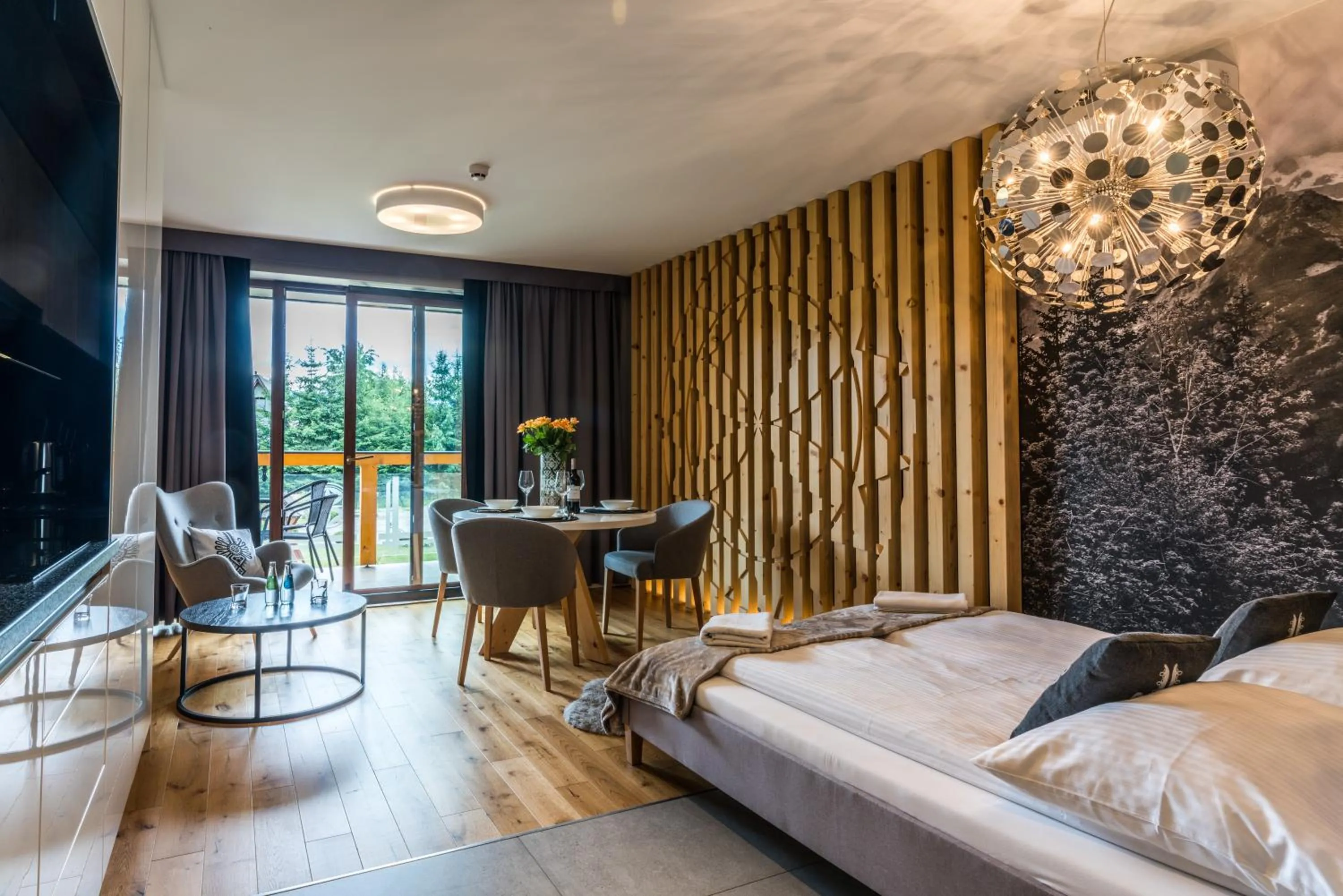 Photo of the whole room, Bed in Aparthotel Góralski Spa & Restaurant