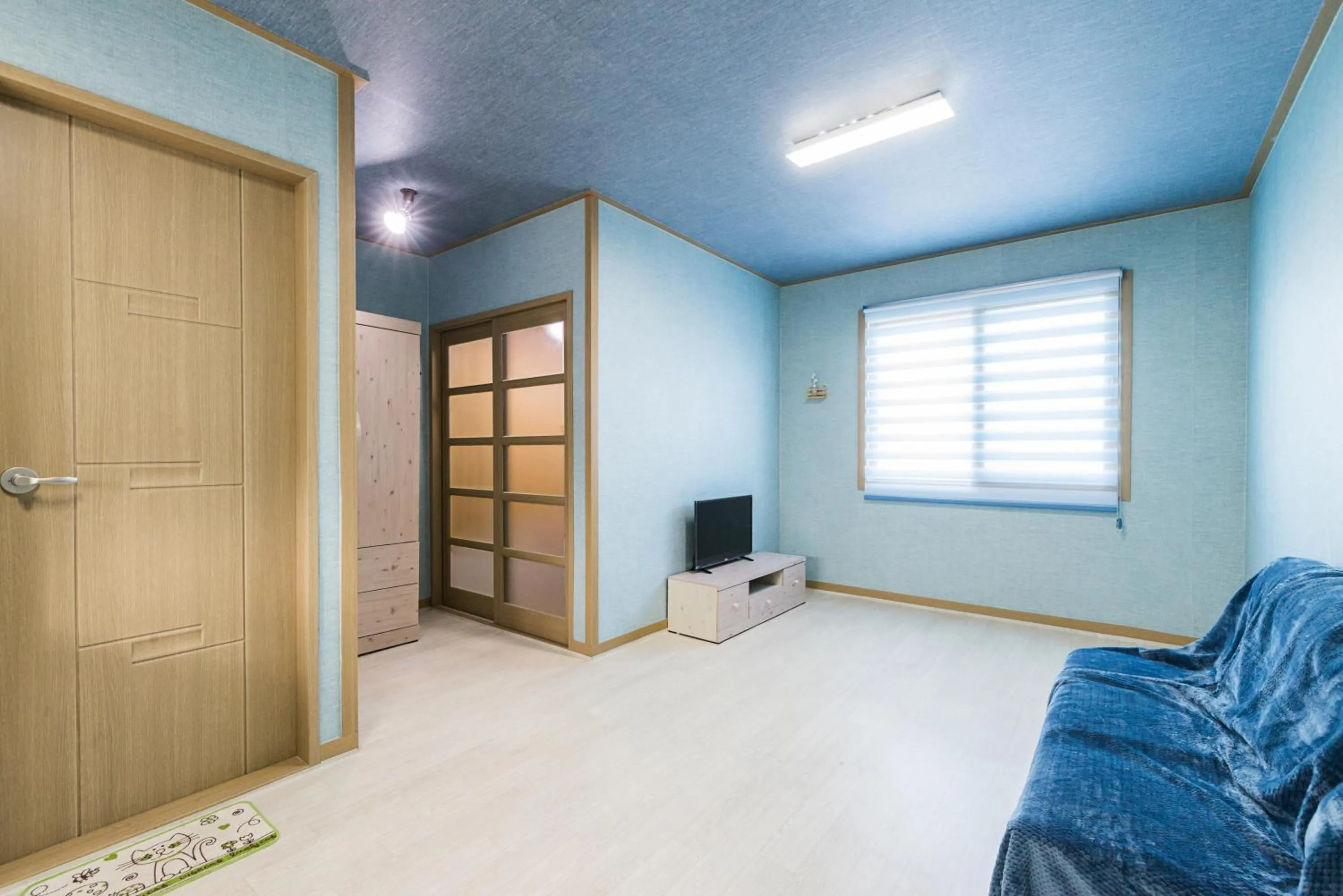 Photo of the whole room in Brassica Flower Pension