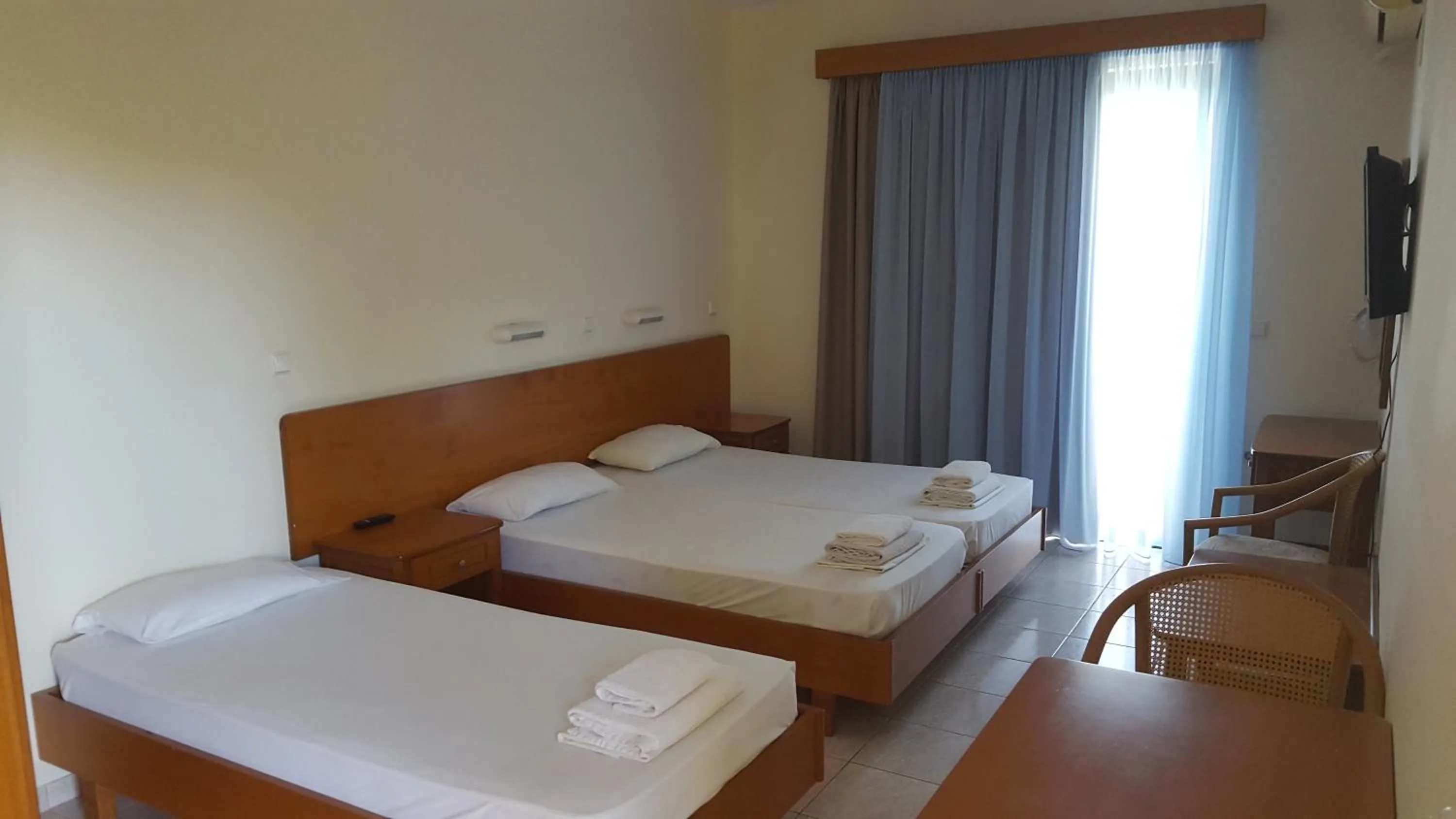 Bed in Panorama Studios